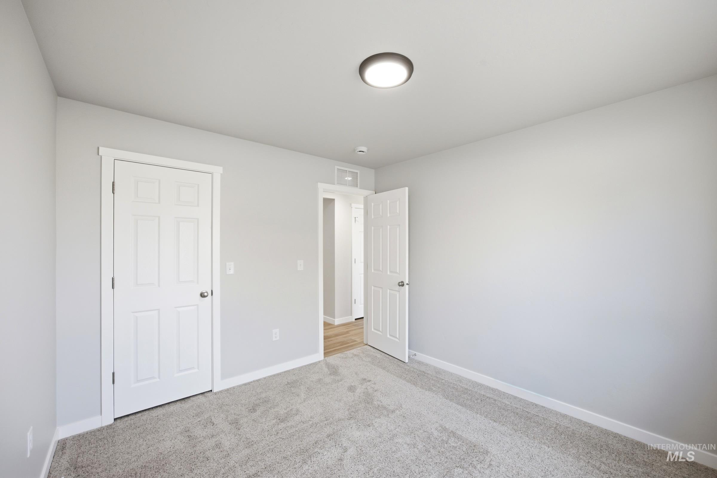 3381 E Red Maple Ct, Nampa, Idaho 83686, 5 Bedrooms, 2.5 Bathrooms, Residential For Sale, Price $499,990,MLS 98989396