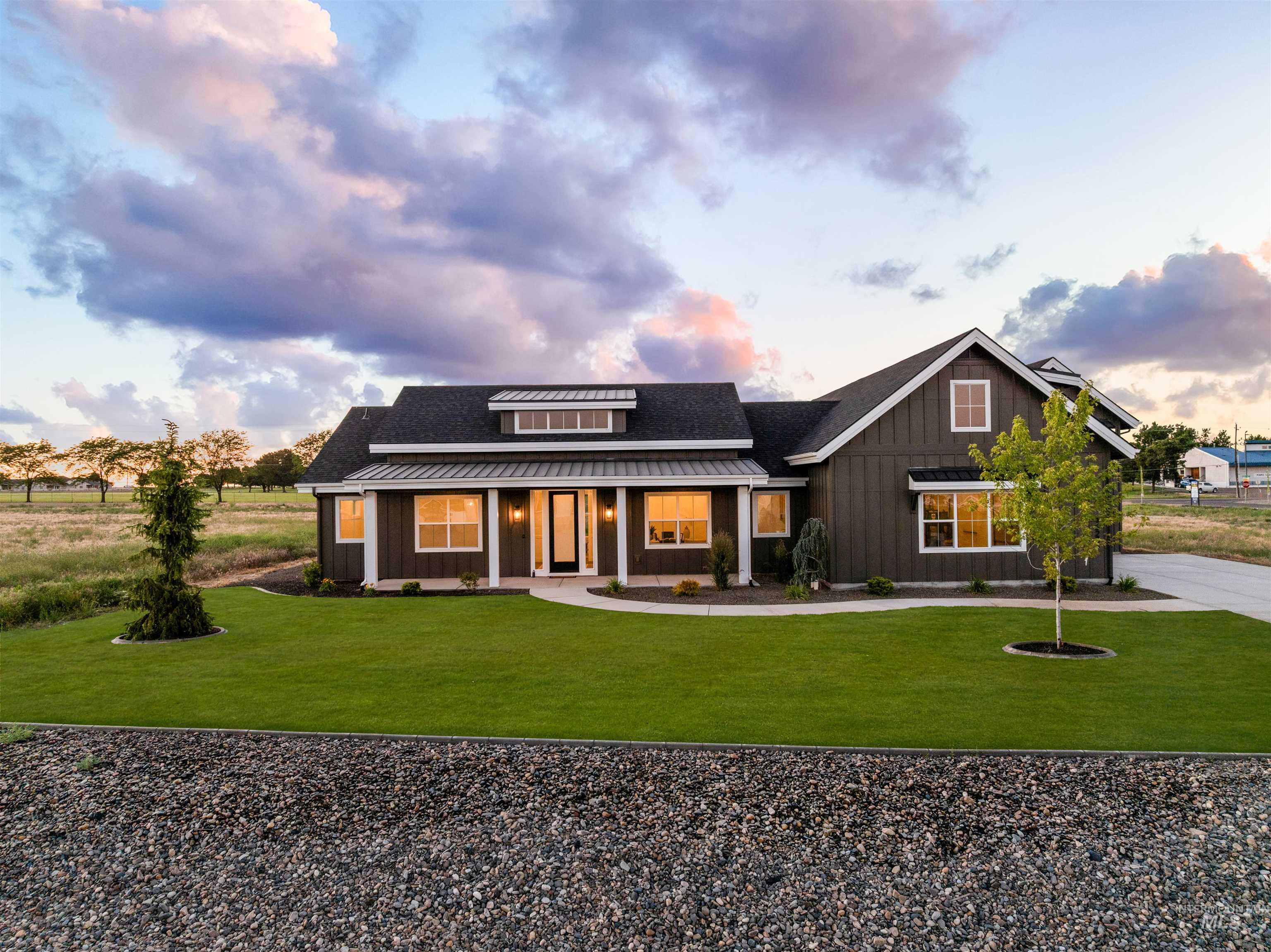 15280 Juniperwood Drive, Caldwell, Idaho 83607, 4 Bedrooms, 2.5 Bathrooms, Residential For Sale, Price $999,900,MLS 98989397