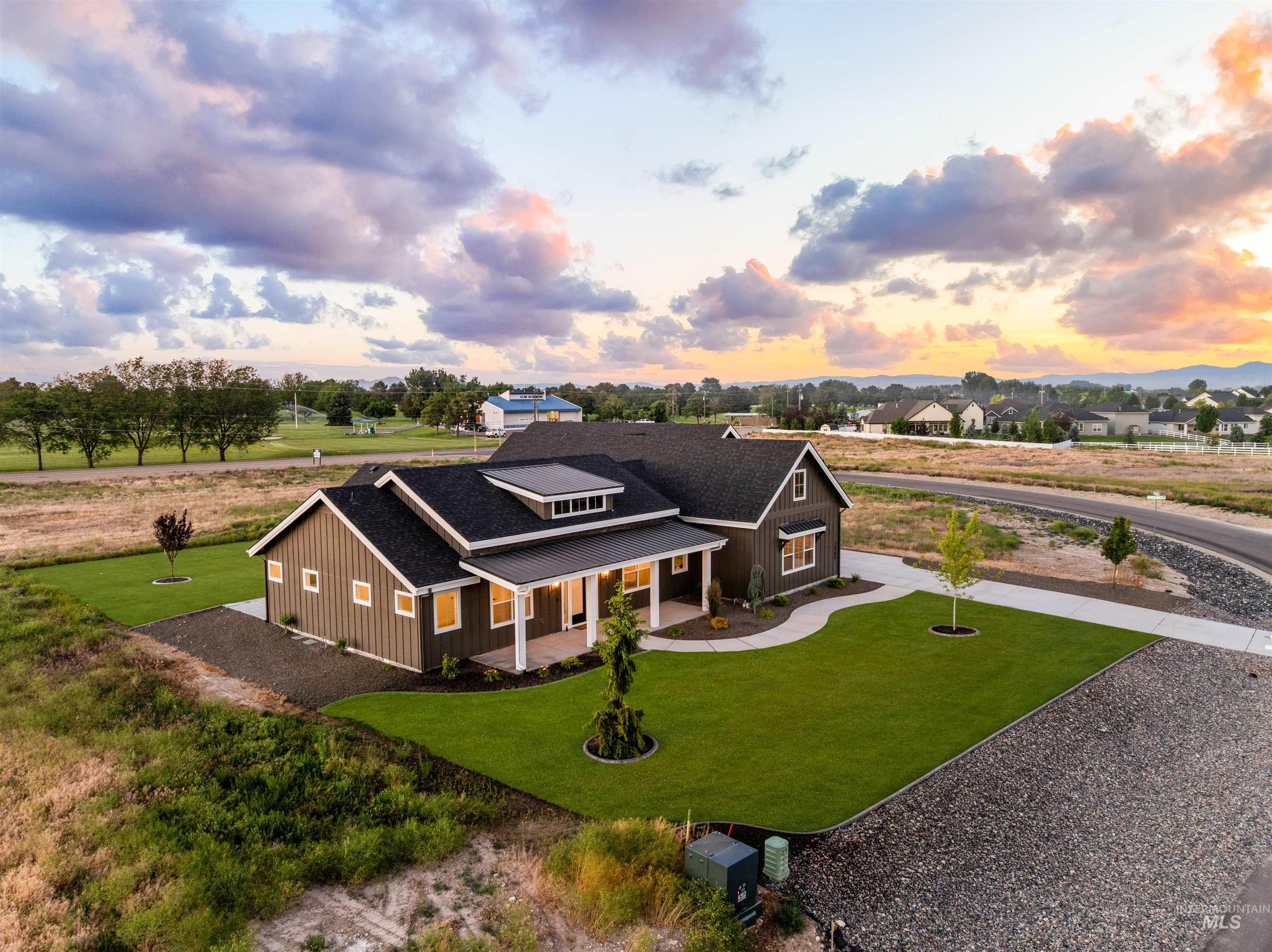 15280 Juniperwood Drive, Caldwell, Idaho 83607, 4 Bedrooms, 2.5 Bathrooms, Residential For Sale, Price $999,900,MLS 98989397