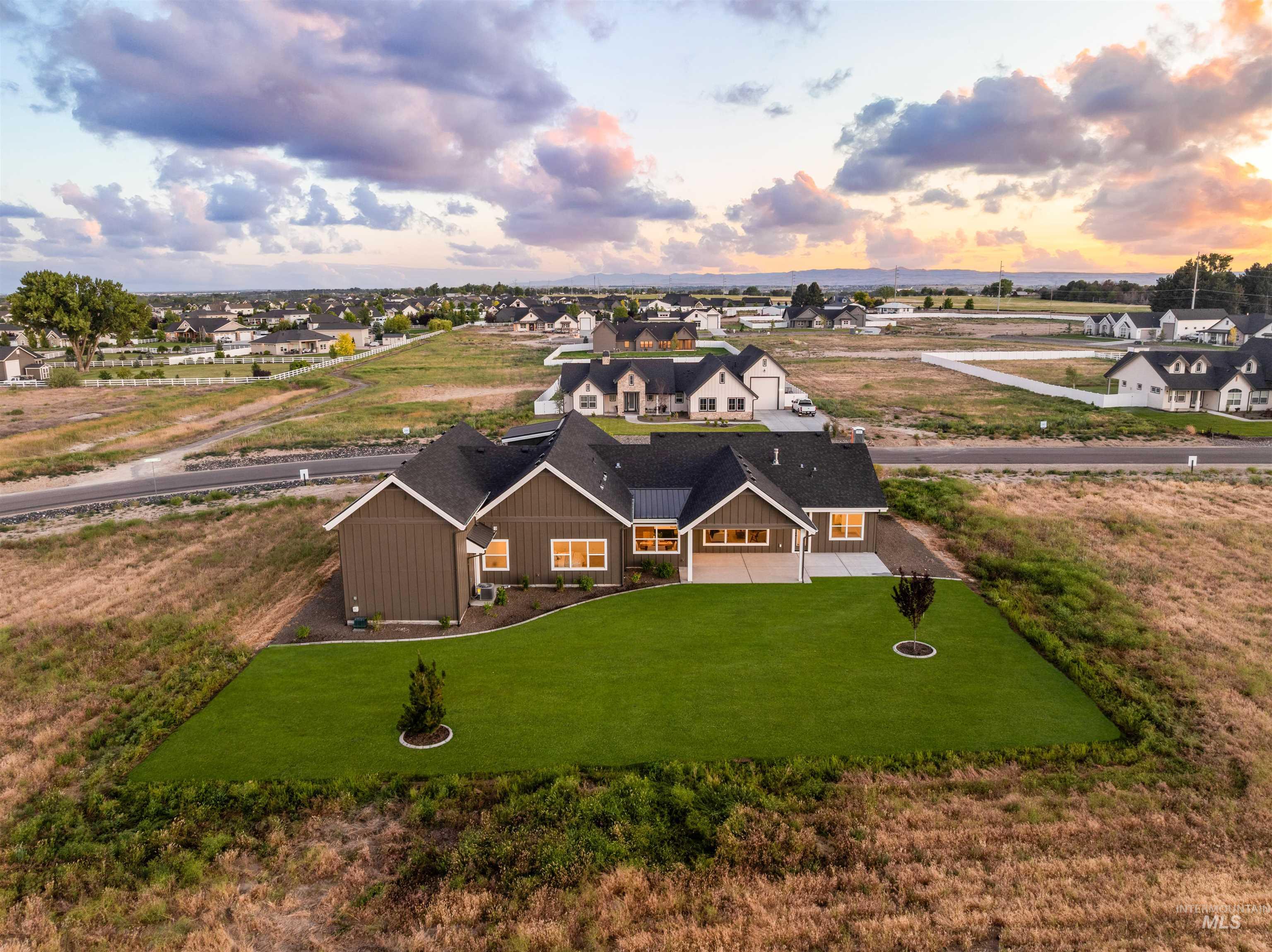 15280 Juniperwood Drive, Caldwell, Idaho 83607, 4 Bedrooms, 2.5 Bathrooms, Residential For Sale, Price $999,900,MLS 98989397