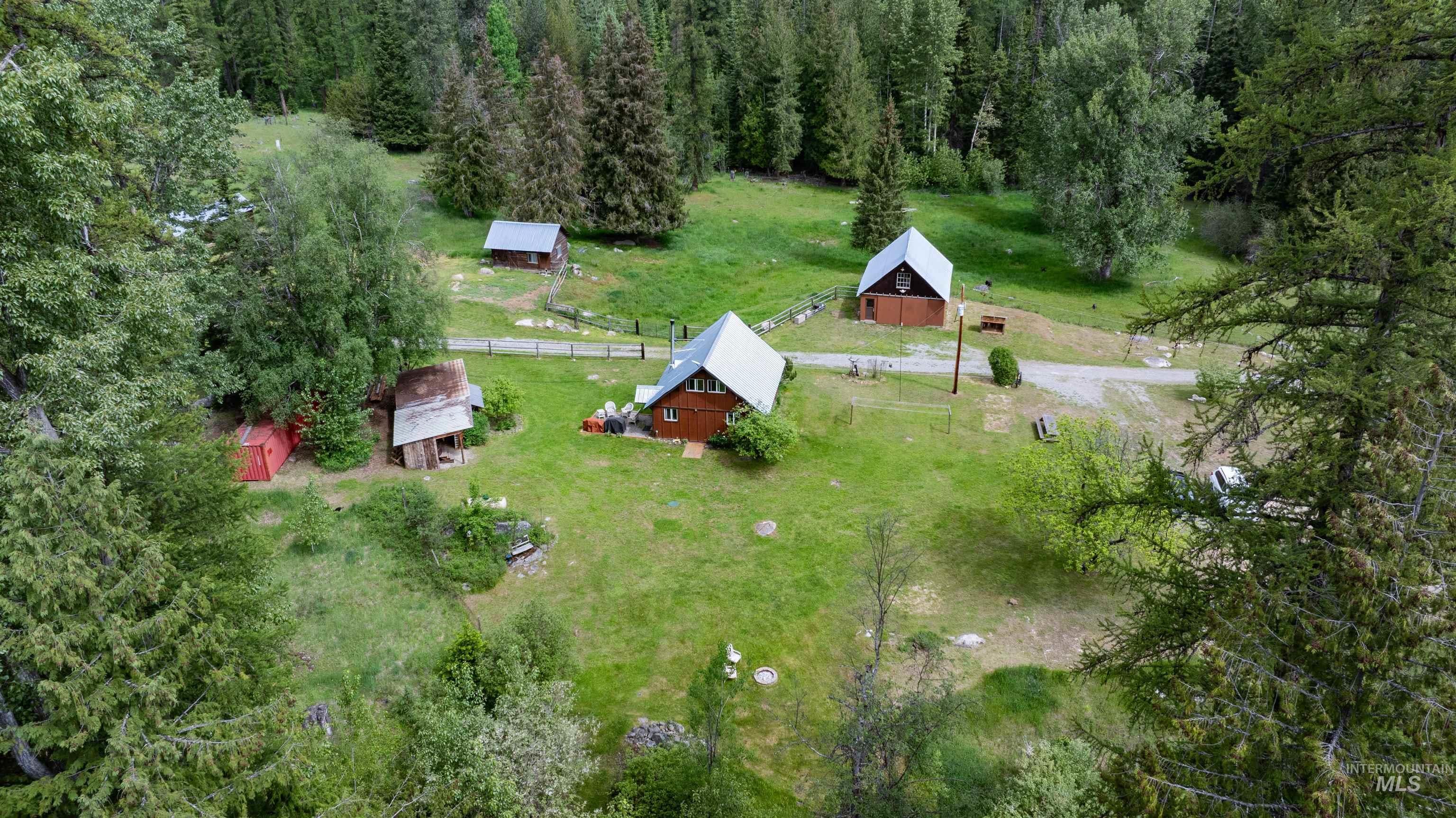 5692 Meadow Creek Road, Bonners Ferry, Idaho 83805, 2 Bedrooms, 1 Bathroom, Residential For Sale, Price $1,200,000,MLS 98989399