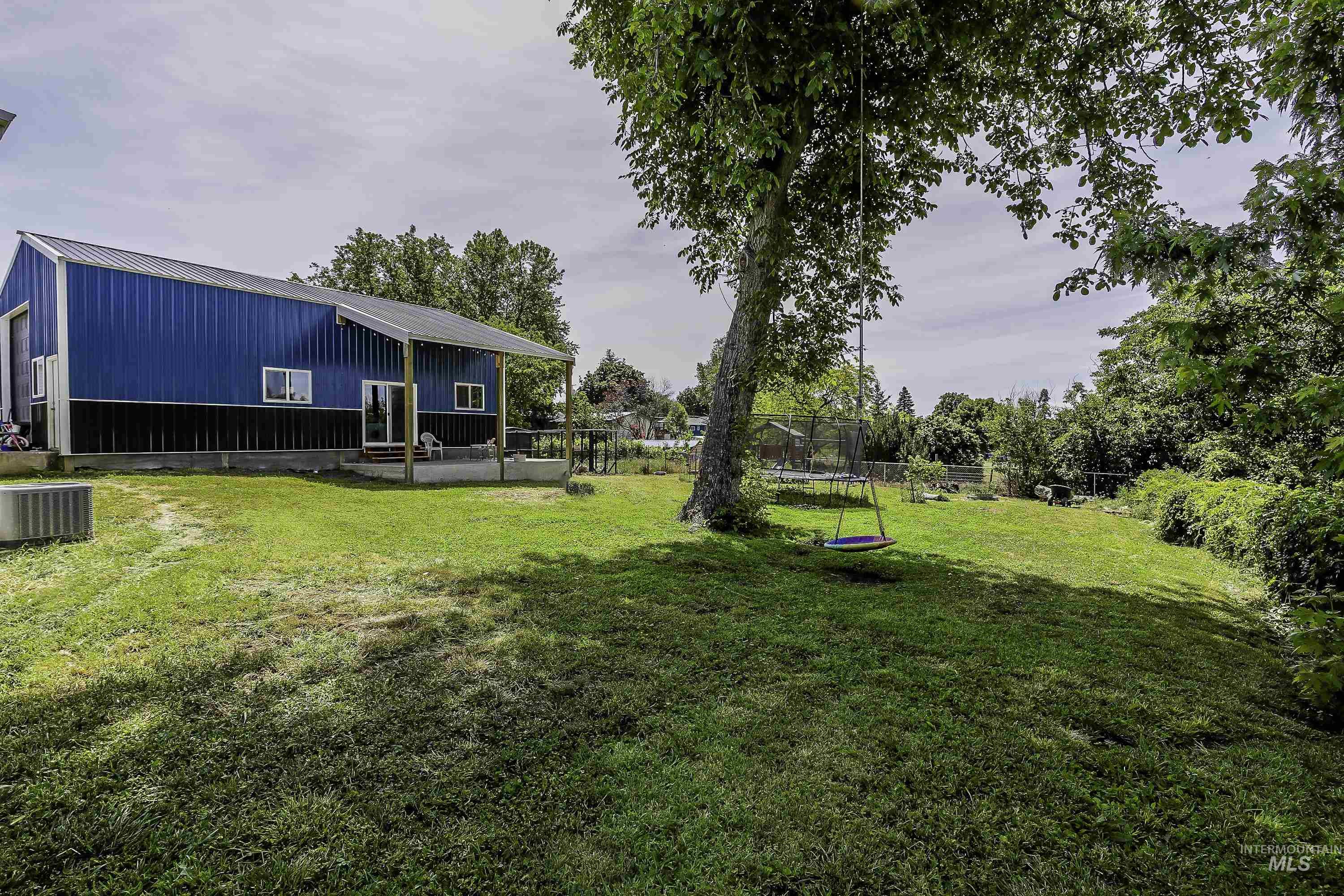 732 Burrell Ave., Lewiston, Idaho 83501, 4 Bedrooms, 2 Bathrooms, Residential For Sale, Price $464,900, 98989402