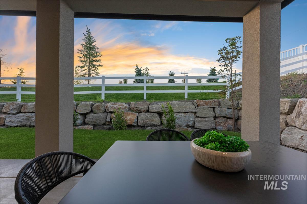 9121 W River Otter Dr, Boise, Idaho 83714, 3 Bedrooms, 4 Bathrooms, Residential For Sale, Price $890,194, 98989403