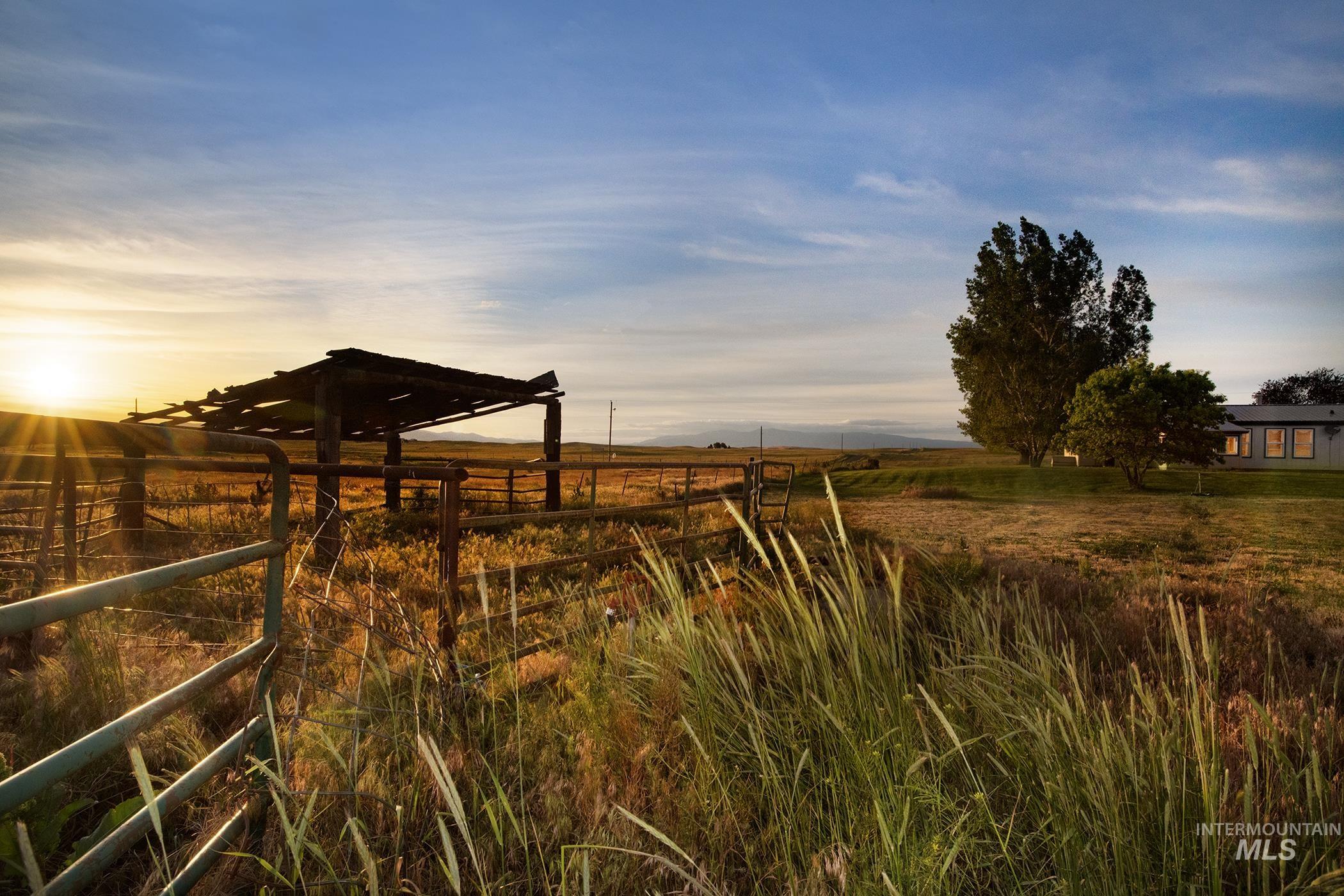 3115 Farm To Market Road, Midvale, Idaho 83645, 3 Bedrooms, 2 Bathrooms, Residential For Sale, Price $499,000, 98989405