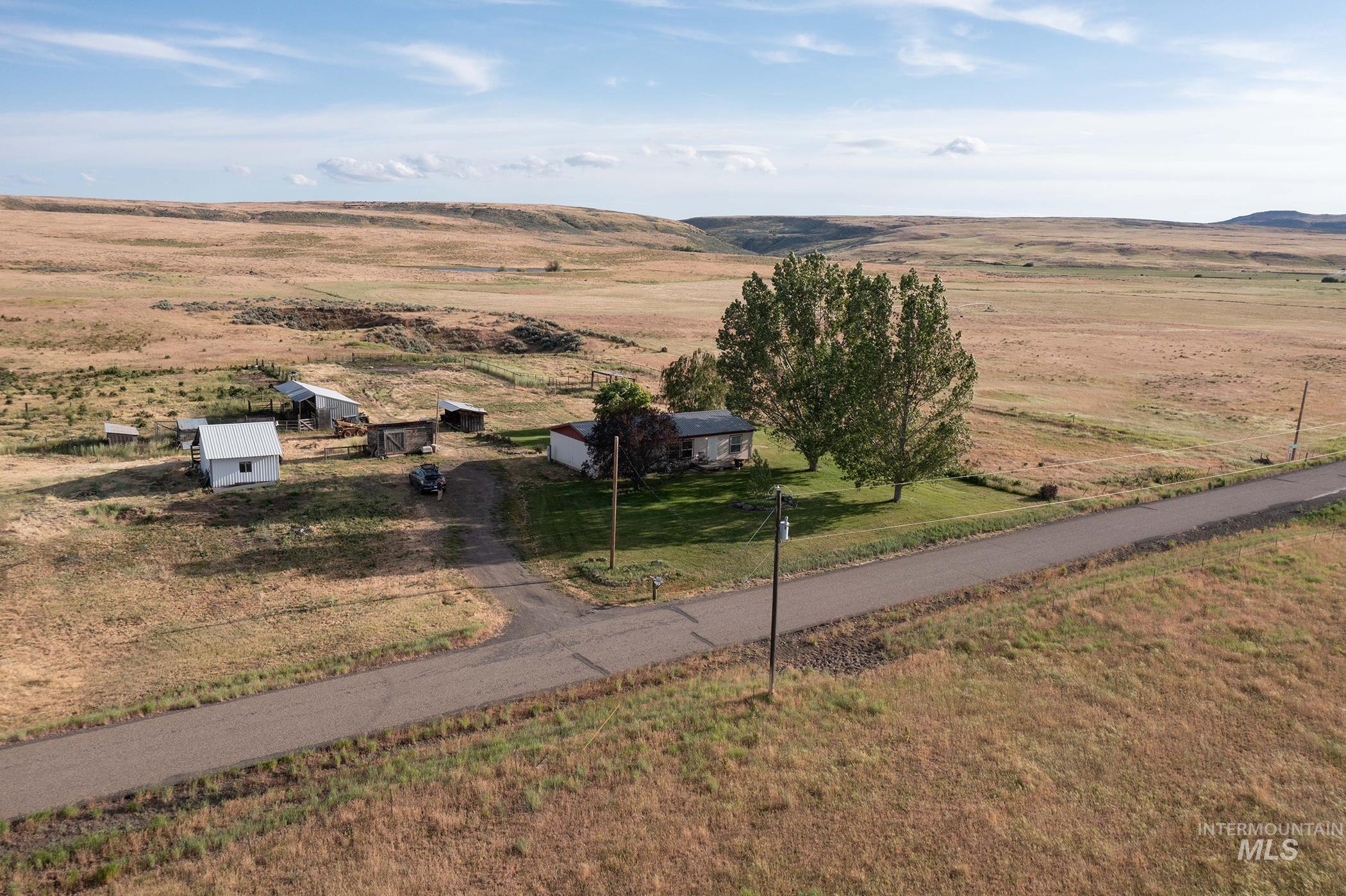 3115 Farm To Market Road, Midvale, Idaho 83645, 3 Bedrooms, 2 Bathrooms, Residential For Sale, Price $499,000, 98989405