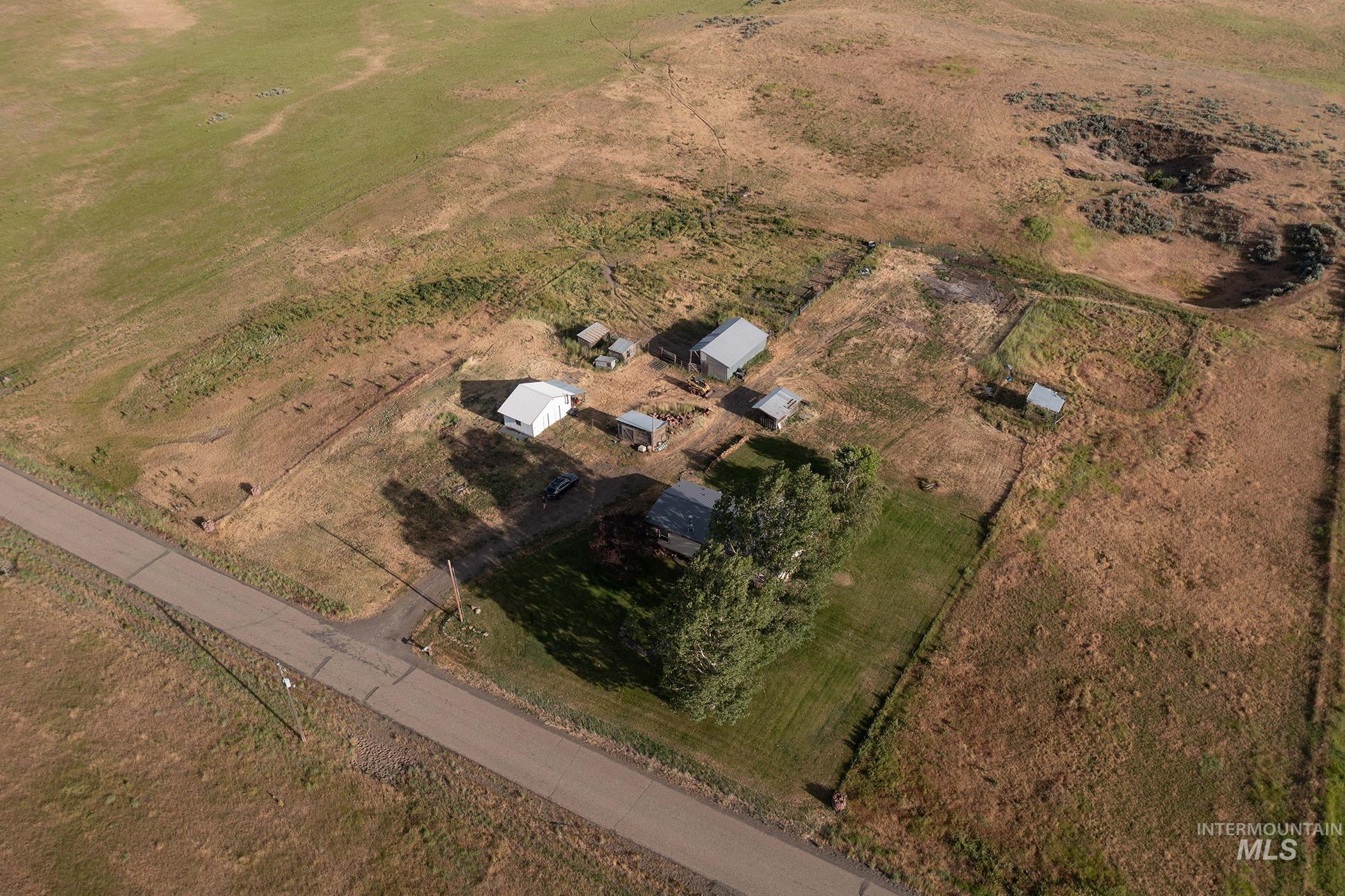 3115 Farm To Market Road, Midvale, Idaho 83645, 3 Bedrooms, 2 Bathrooms, Residential For Sale, Price $499,000, 98989405