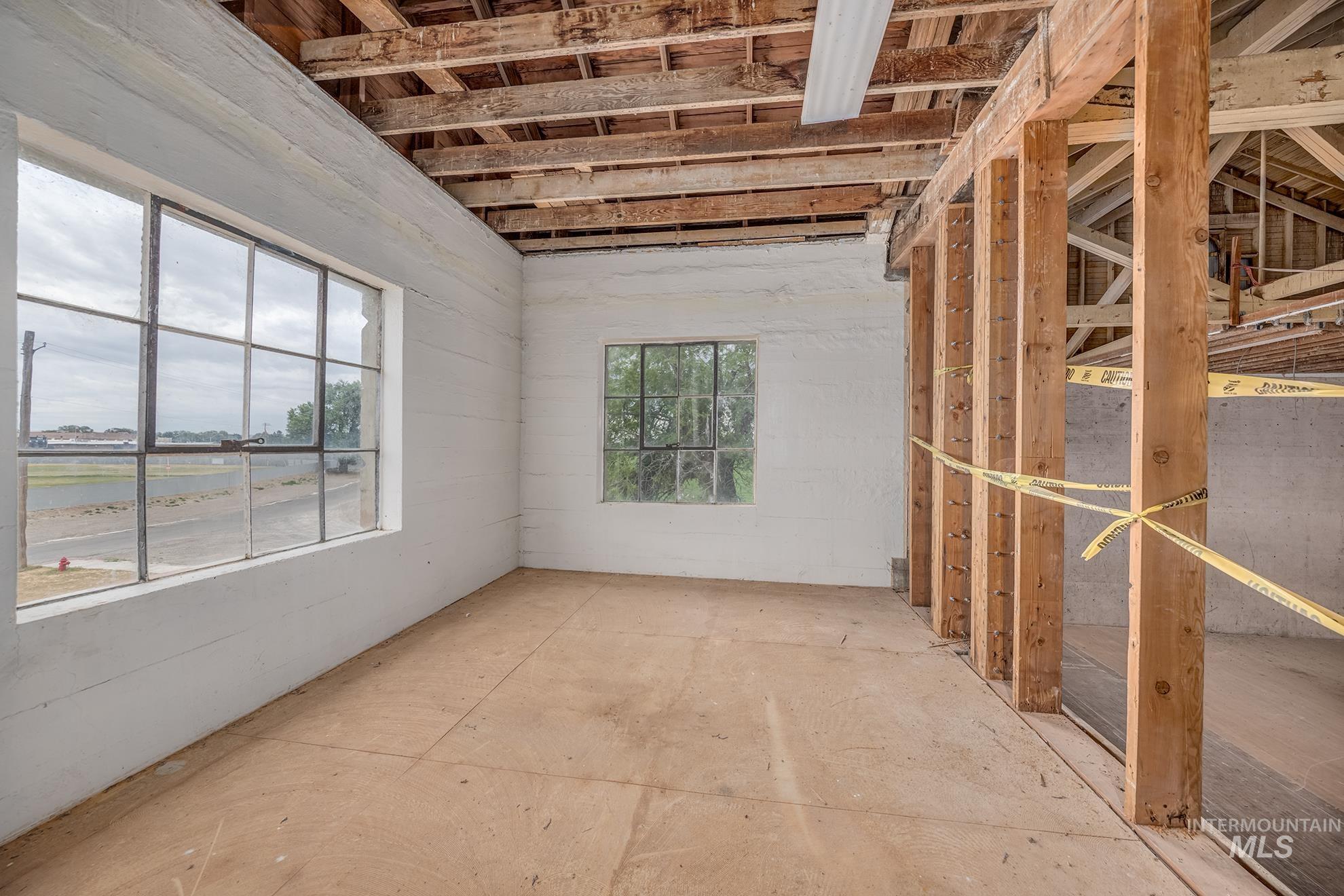 2155 Paddock Ave, Weiser, Idaho 83672, Business/Commercial For Sale, Price $391,000, 98989406