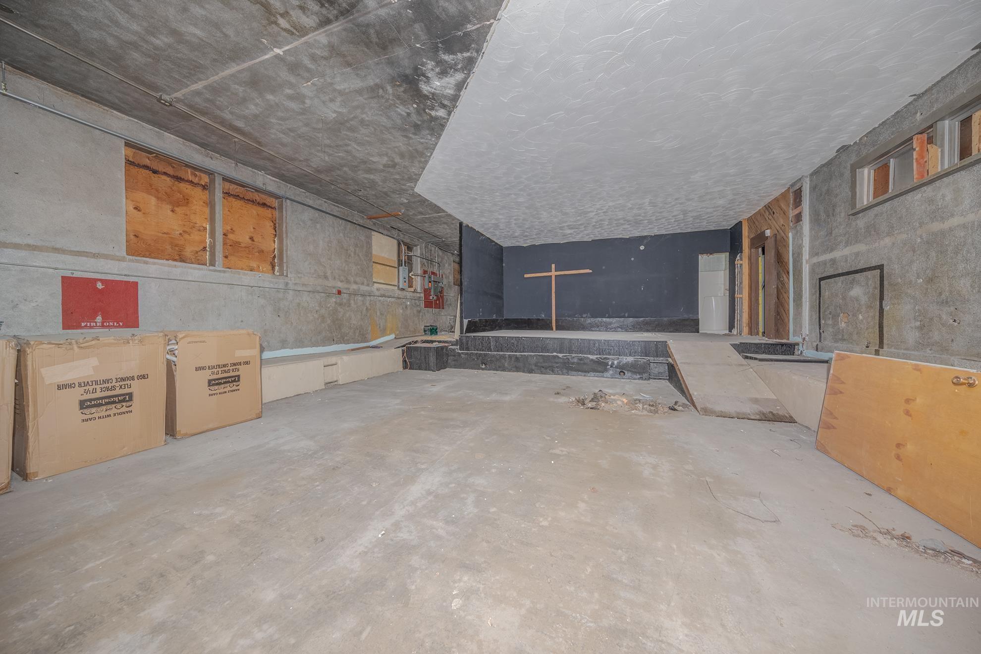 2155 Paddock Ave, Weiser, Idaho 83672, Business/Commercial For Sale, Price $391,000, 98989406