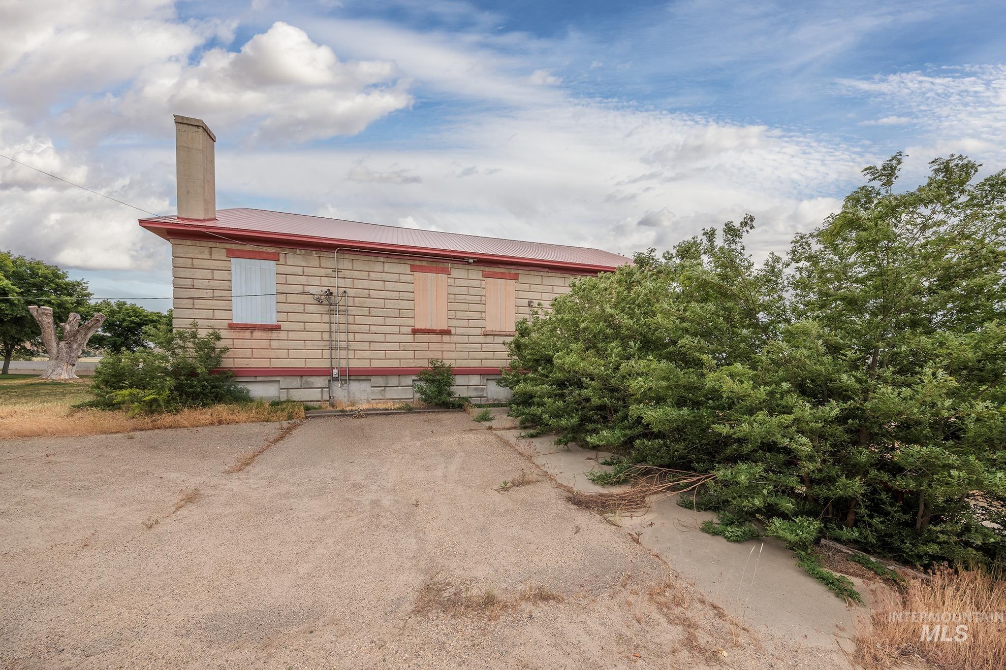2155 Paddock Ave, Weiser, Idaho 83672, Business/Commercial For Sale, Price $391,000, 98989406