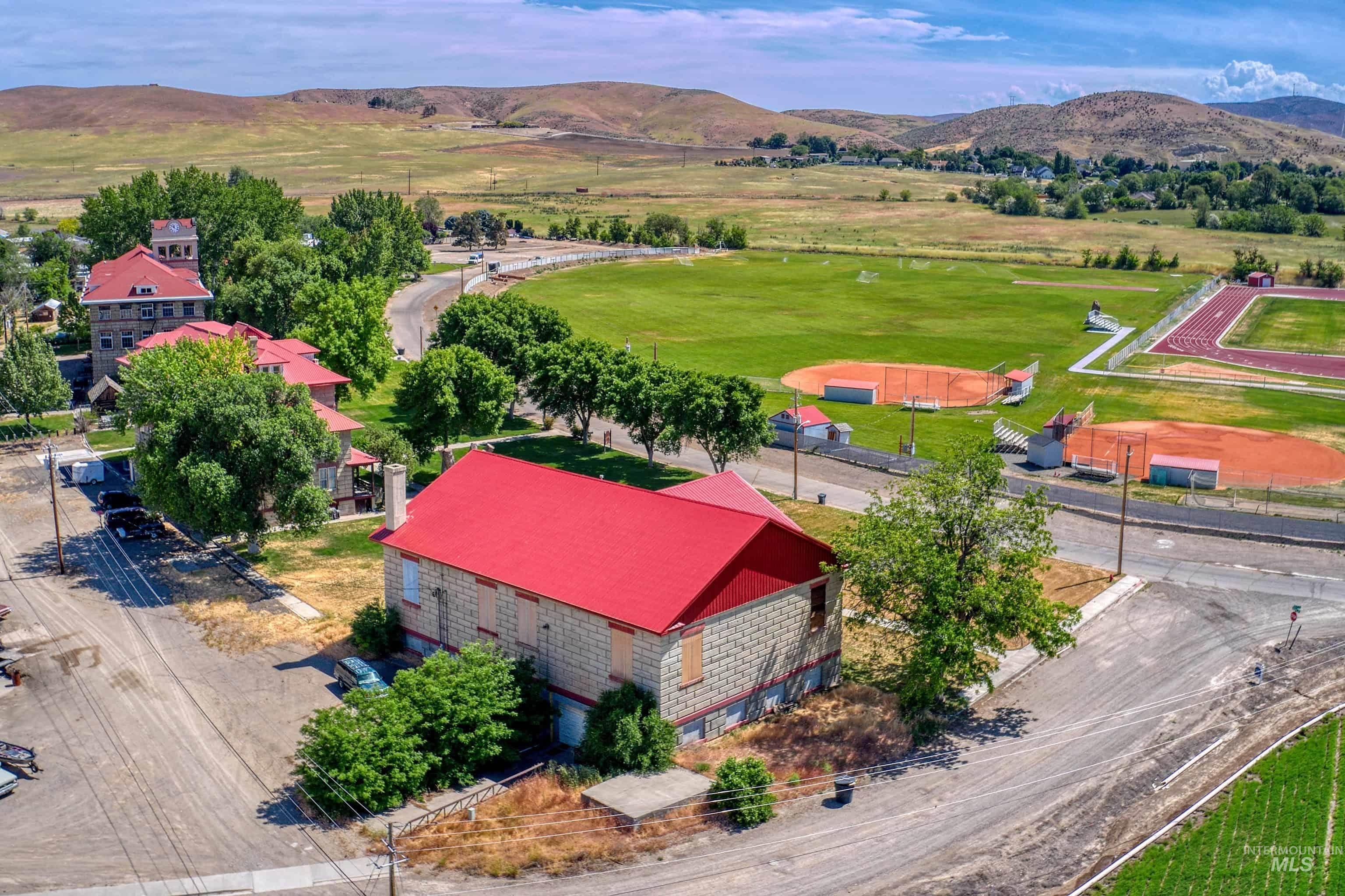 2155 Paddock Ave, Weiser, Idaho 83672, Business/Commercial For Sale, Price $391,000, 98989406