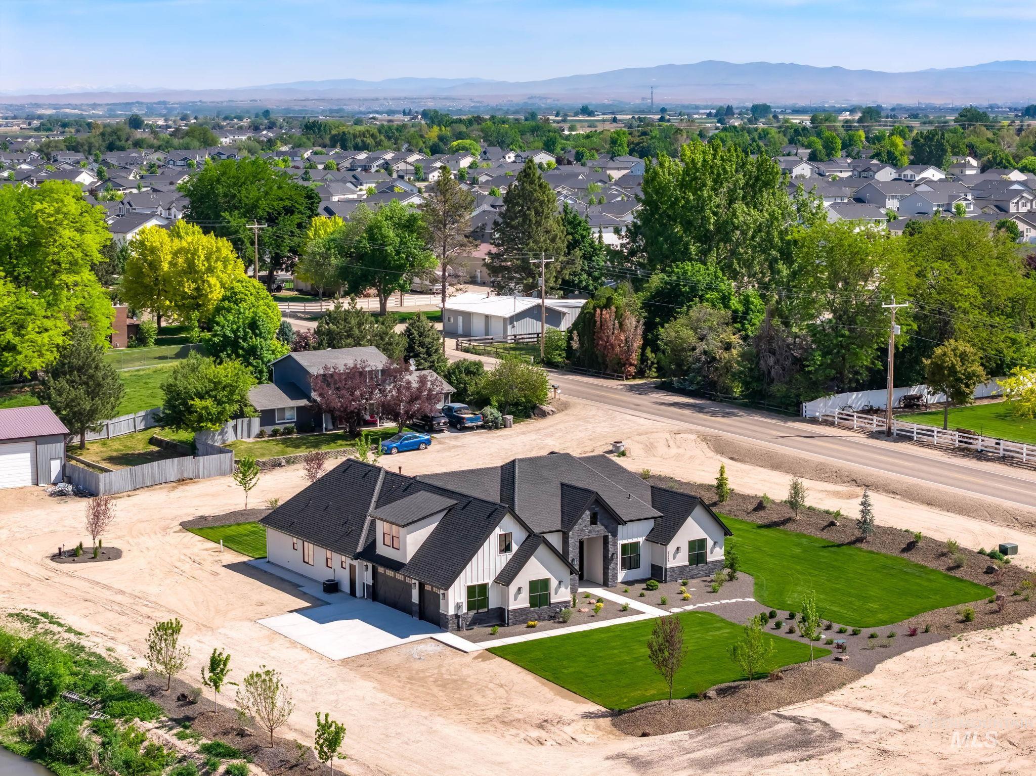 17397 Madison Rd, Nampa, Idaho 83687, 5 Bedrooms, 5 Bathrooms, Residential For Sale, Price $1,450,000,MLS 98989413