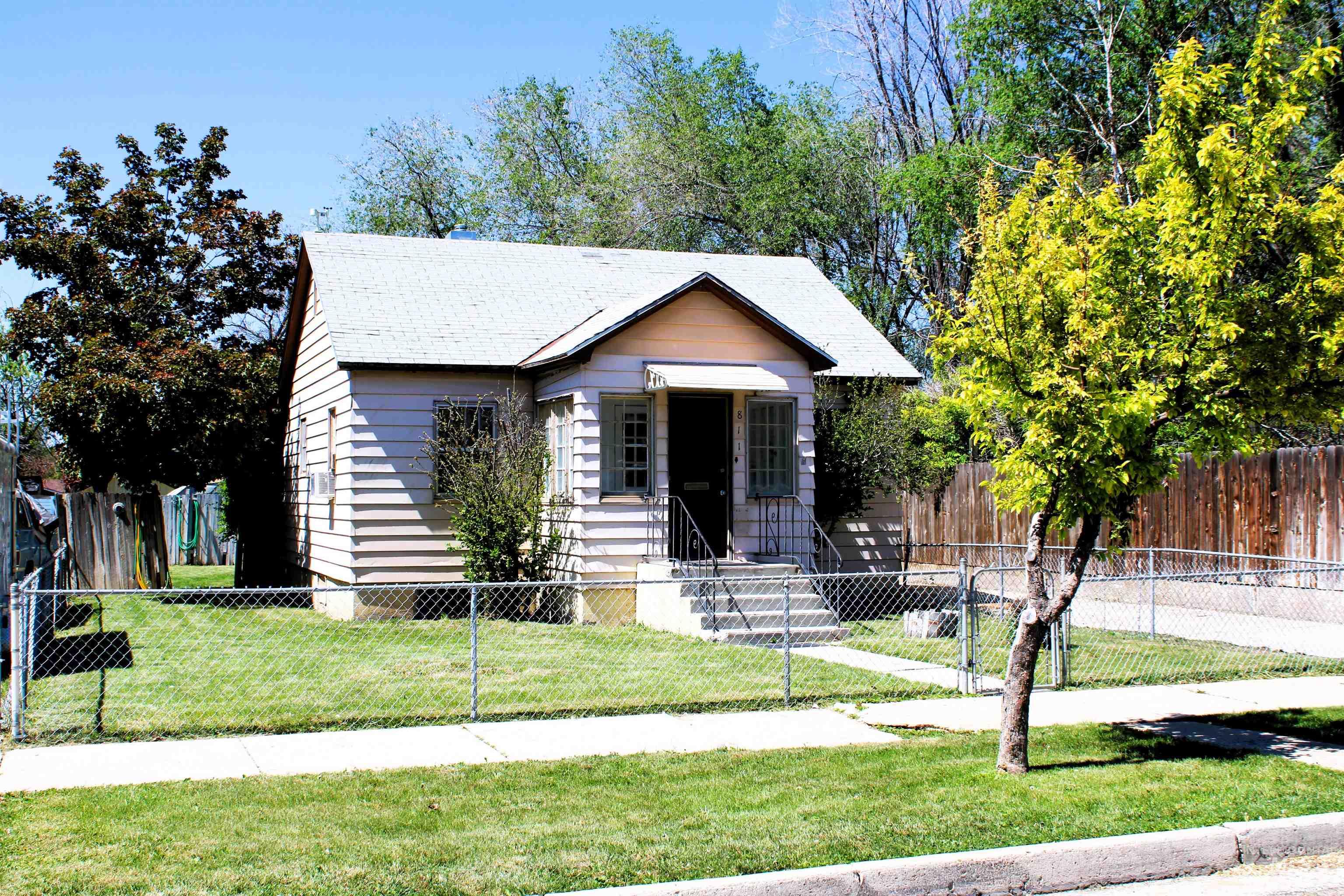811 S 15th Ave, Nampa, Idaho 83651, 1 Bedroom, 1 Bathroom, Residential For Sale, Price $249,900,MLS 98989419