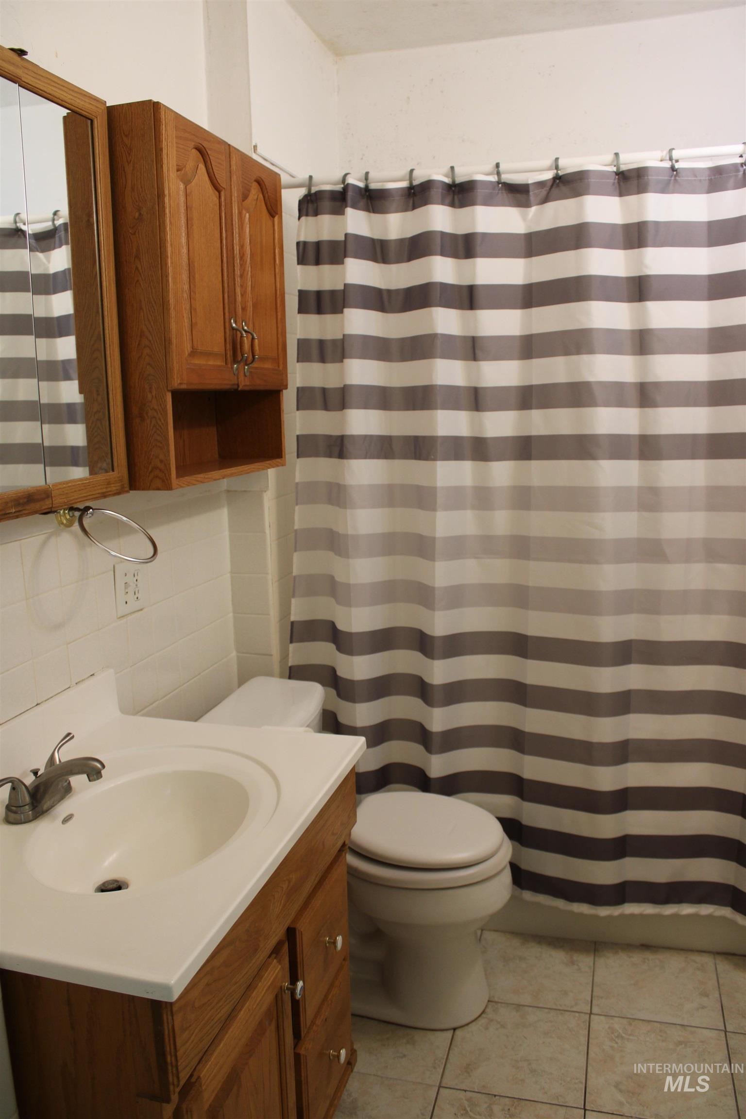 811 S 15th Ave, Nampa, Idaho 83651, 1 Bedroom, 1 Bathroom, Residential For Sale, Price $249,900,MLS 98989419