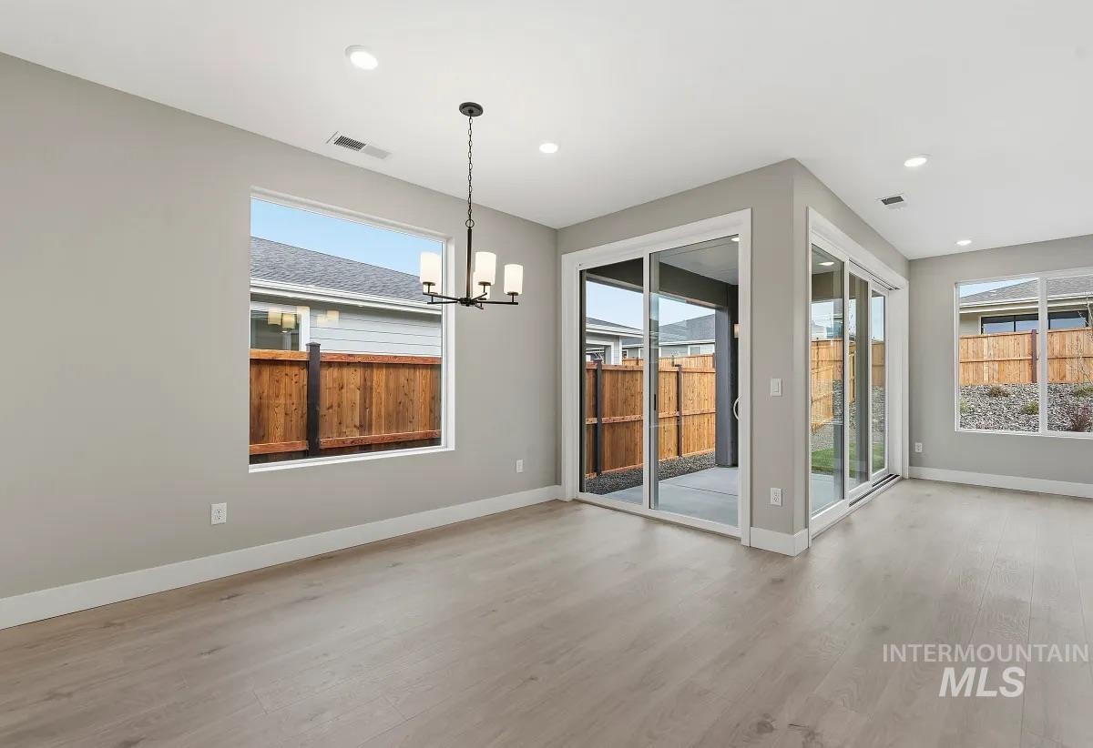 11954 W United Ln, Kuna, Idaho 83634-1034, 2 Bedrooms, 2 Bathrooms, Residential For Sale, Price $426,885, 98989421