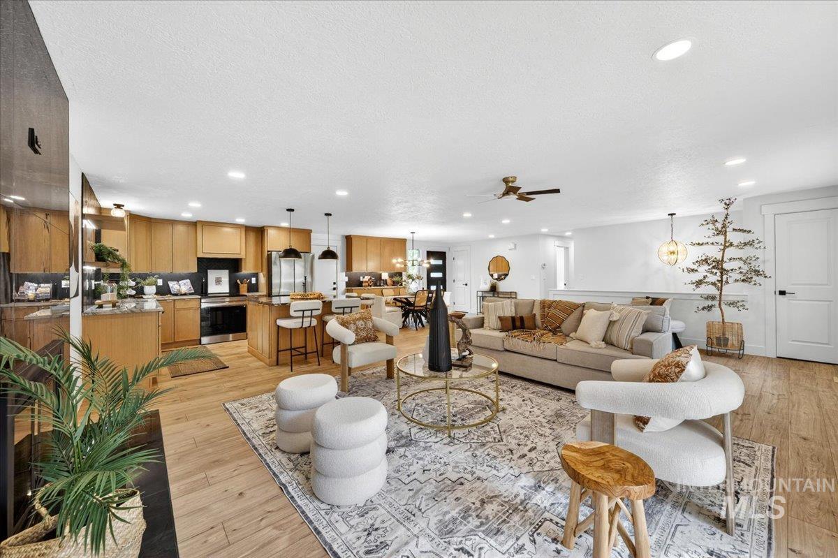 5927 N Collister Dr, Boise, Idaho 83703, 5 Bedrooms, 3 Bathrooms, Residential For Sale, Price $1,150,000, 98989422