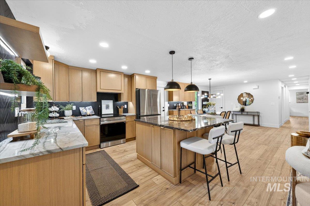 5927 N Collister Dr, Boise, Idaho 83703, 5 Bedrooms, 3 Bathrooms, Residential For Sale, Price $1,150,000, 98989422