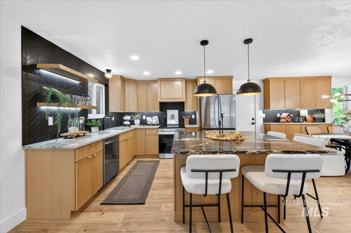 5927 N Collister Dr, Boise, Idaho 83703, 5 Bedrooms, 3 Bathrooms, Residential For Sale, Price $1,150,000, 98989422