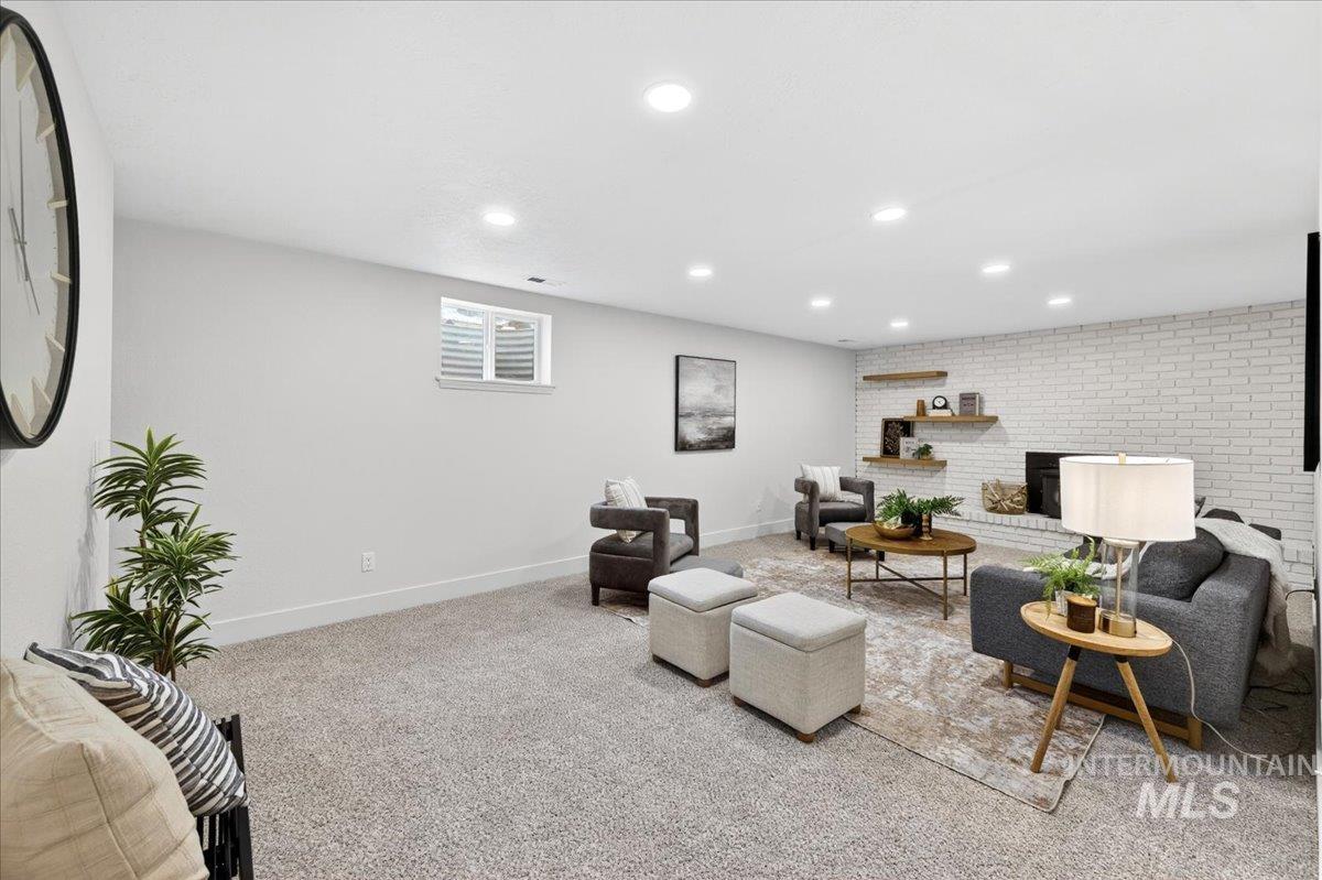 5927 N Collister Dr, Boise, Idaho 83703, 5 Bedrooms, 3 Bathrooms, Residential For Sale, Price $1,150,000, 98989422