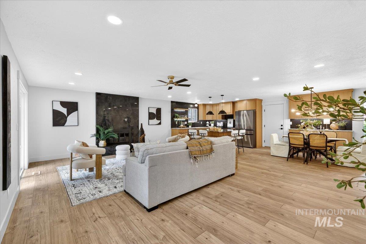 5927 N Collister Dr, Boise, Idaho 83703, 5 Bedrooms, 3 Bathrooms, Residential For Sale, Price $1,150,000, 98989422