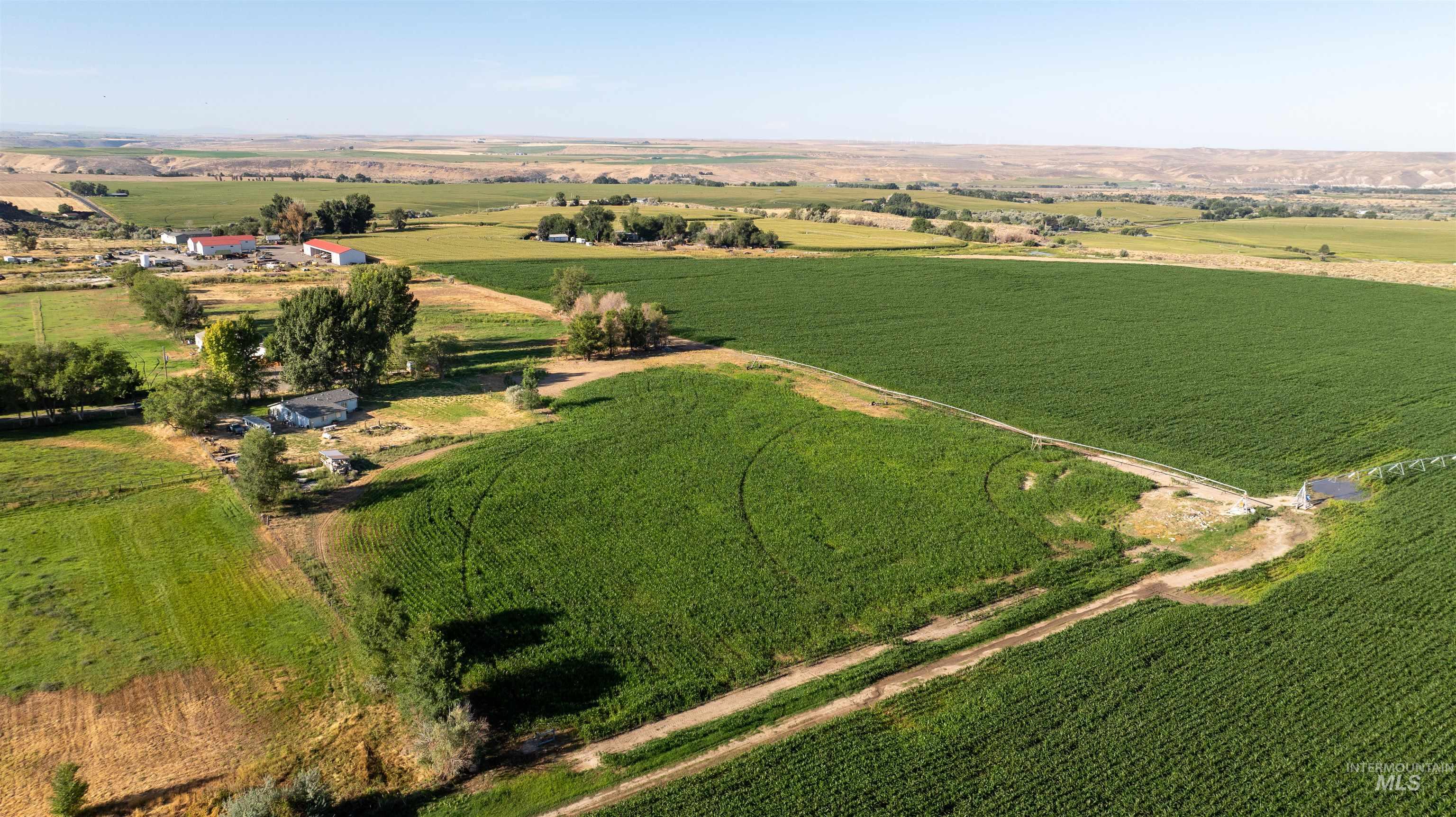 710 White Hawk Ln, Hagerman, Idaho 83332, 3 Bedrooms, 2 Bathrooms, Residential For Sale, Price $400,000, 98989427