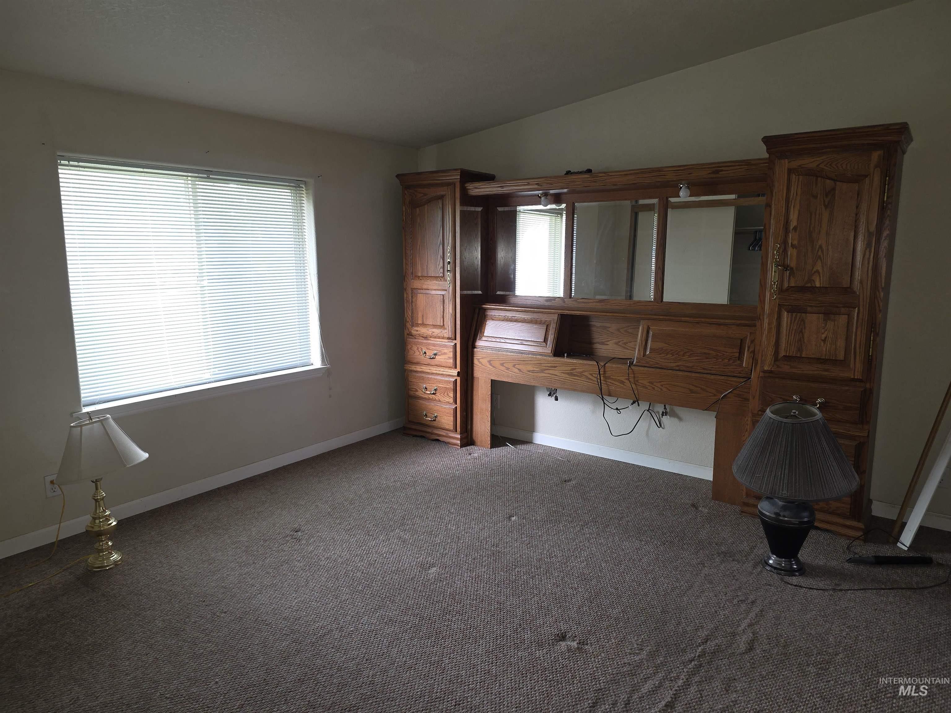 710 White Hawk Ln, Hagerman, Idaho 83332, 3 Bedrooms, 2 Bathrooms, Residential For Sale, Price $400,000, 98989427