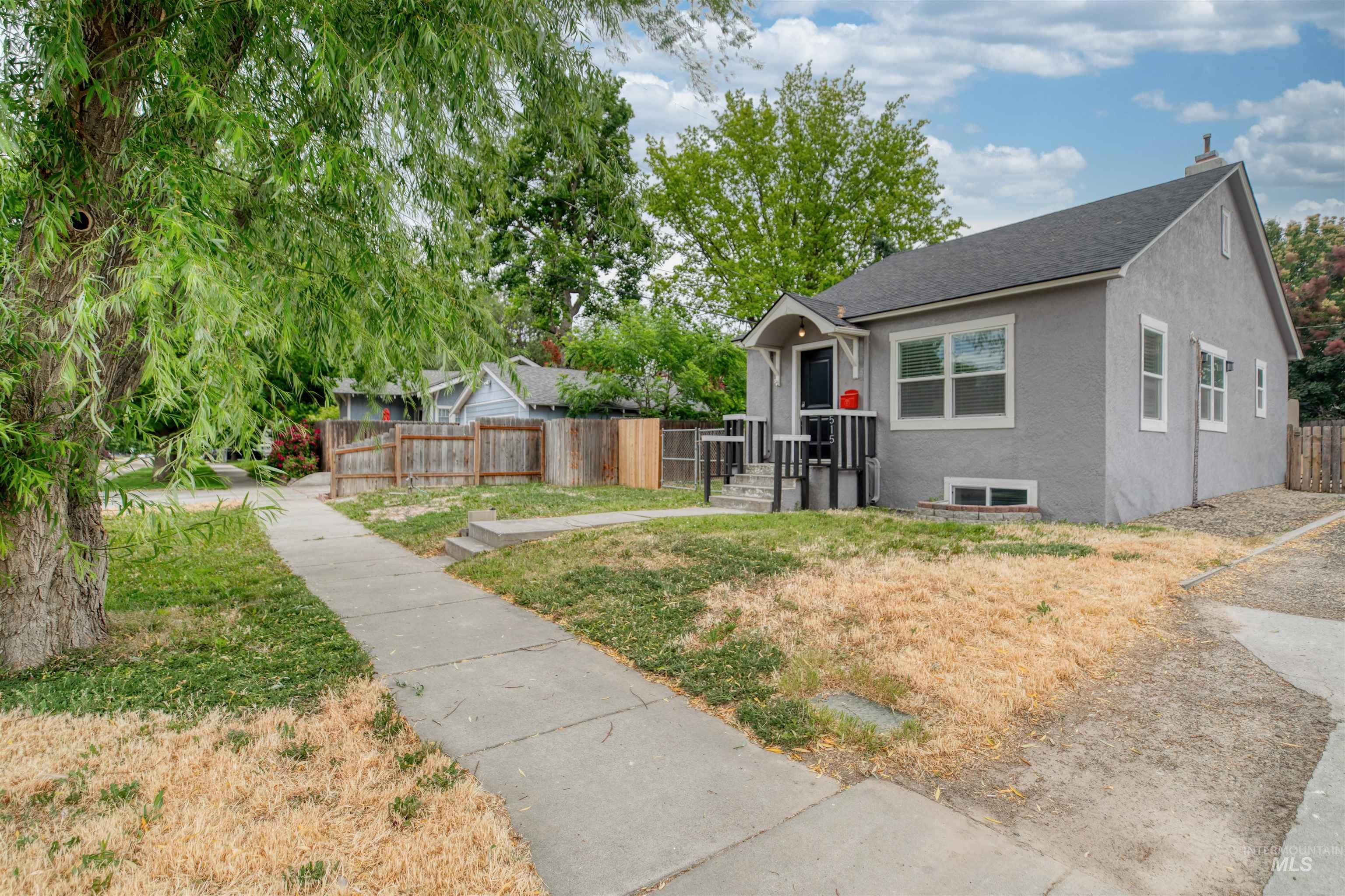 515 S 16Th Ave, Caldwell, Idaho 83605-4228, 4 Bedrooms, 2 Bathrooms, Residential For Sale, Price $335,000,MLS 98989433