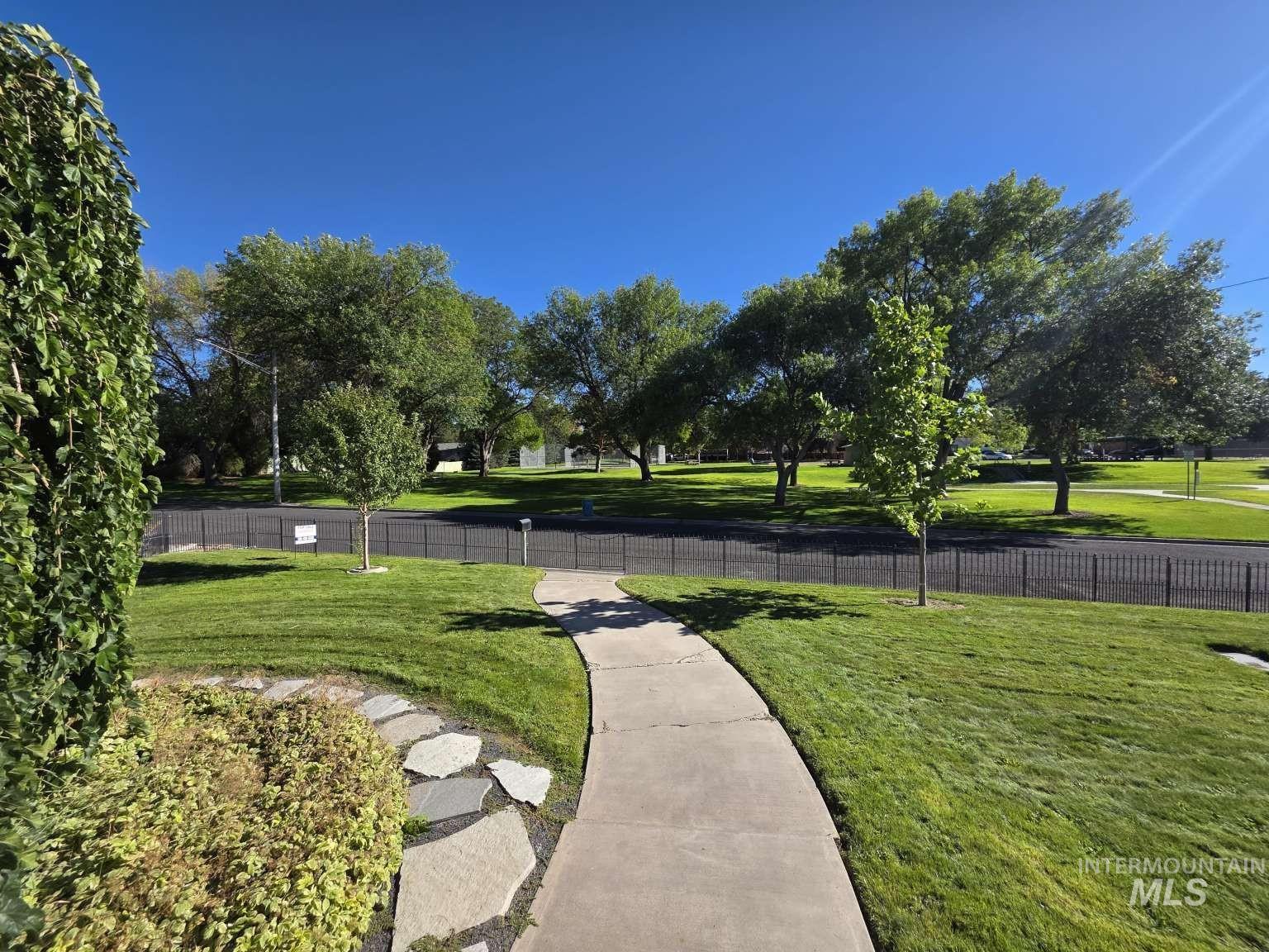 1909 Granada Dr, Twin Falls, Idaho 83301, 7 Bedrooms, 3 Bathrooms, Residential For Sale, Price $499,900,MLS 98989447