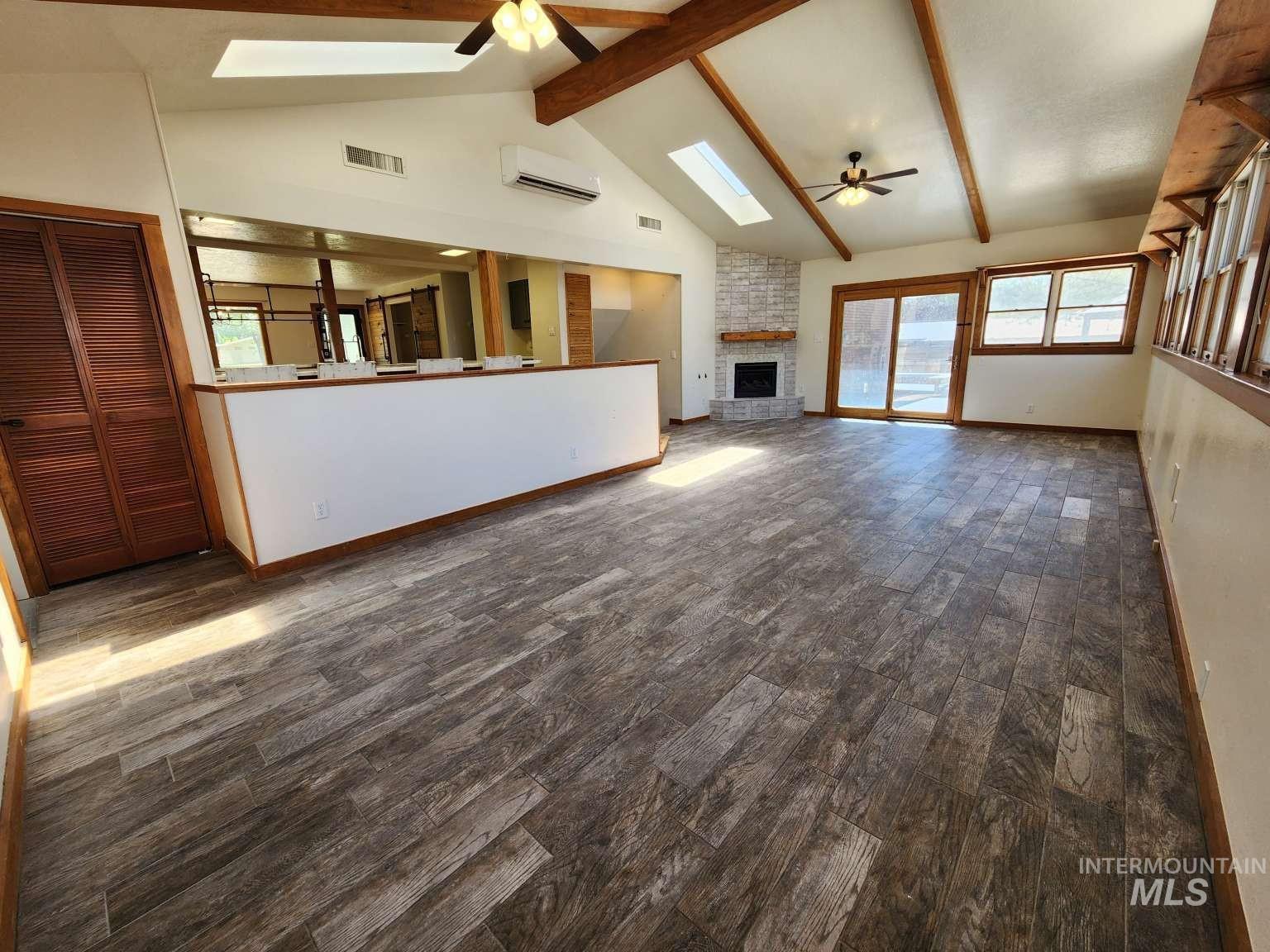 1909 Granada Dr, Twin Falls, Idaho 83301, 7 Bedrooms, 3 Bathrooms, Residential For Sale, Price $539,000,MLS 98989447