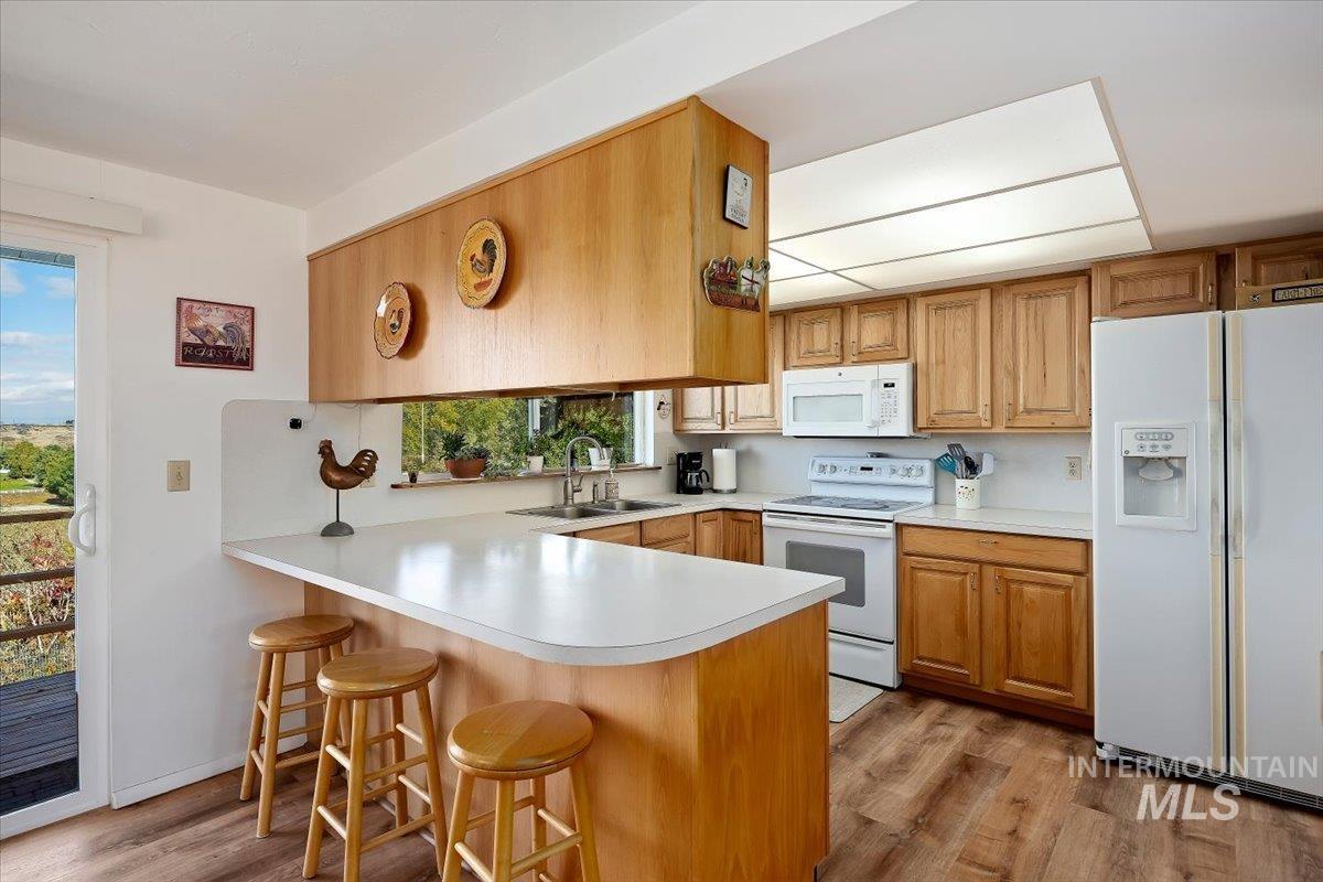 982 A E 2700 S, Hagerman, Idaho 83332, 3 Bedrooms, 3 Bathrooms, Residential For Sale, Price $539,000, 98989460