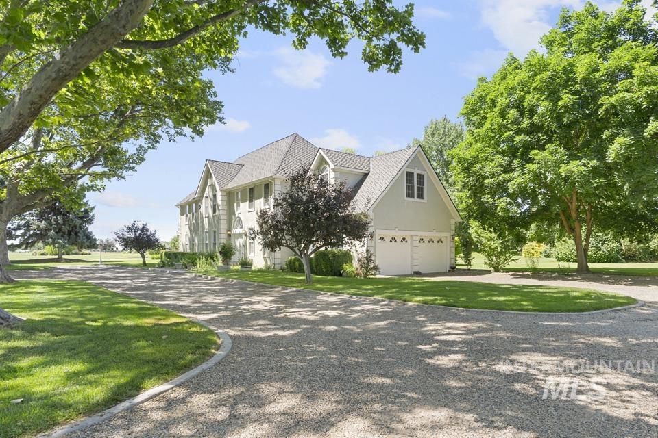 7923 Richey Rd, Fruitland, Idaho 83619, 4 Bedrooms, 2.5 Bathrooms, Residential For Sale, Price $1,150,000,MLS 98989474