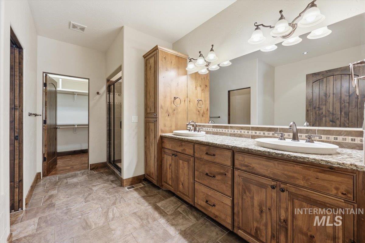 129 Cholla Hills, Meridian, Idaho 83646, 3 Bedrooms, 2.5 Bathrooms, Residential For Sale, Price $654,900,MLS 98989475