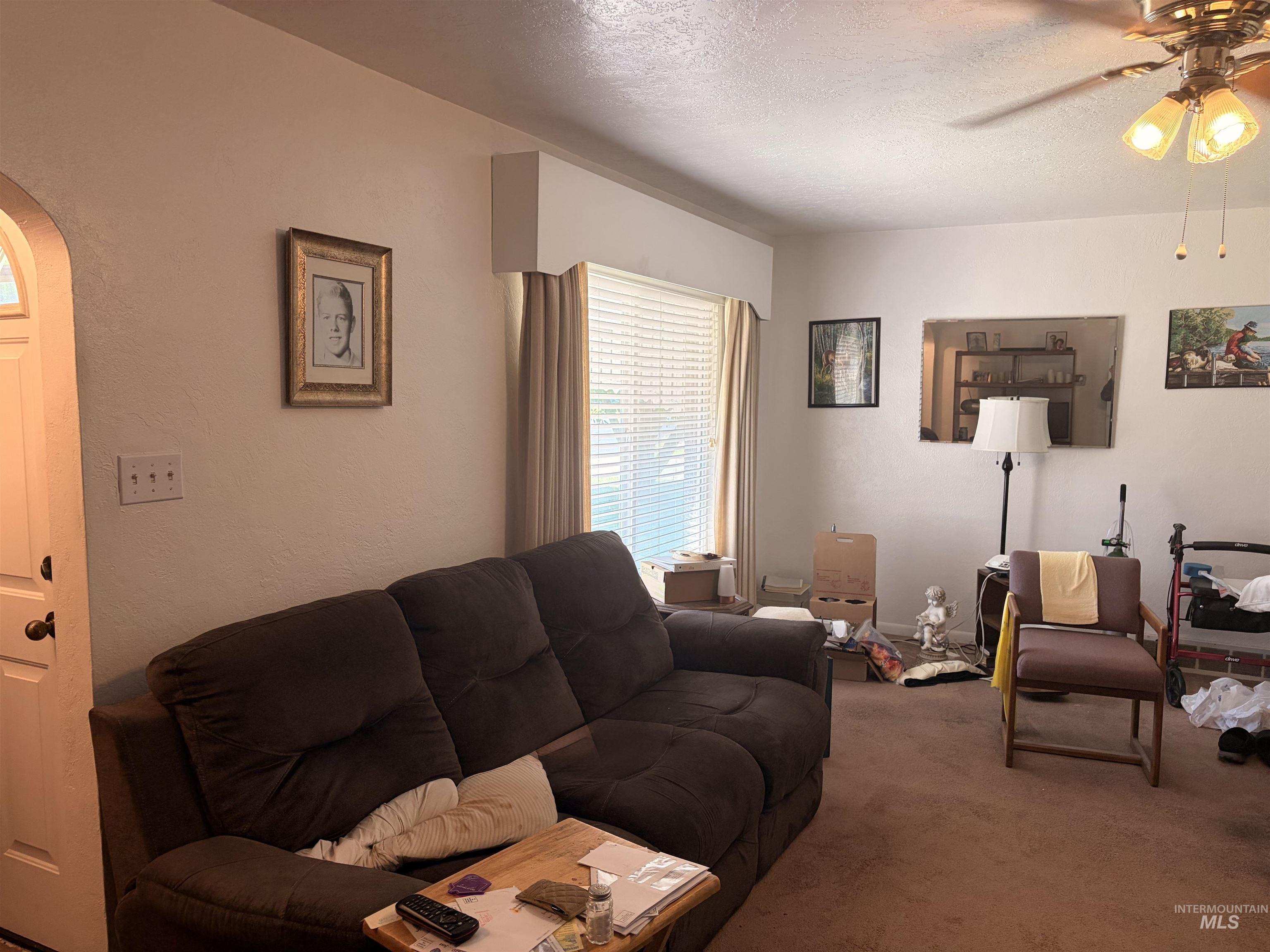847 Locust Street, Twin Falls, Idaho 83301, 3 Bedrooms, 1.5 Bathrooms, Residential For Sale, Price $265,000,MLS 98989476