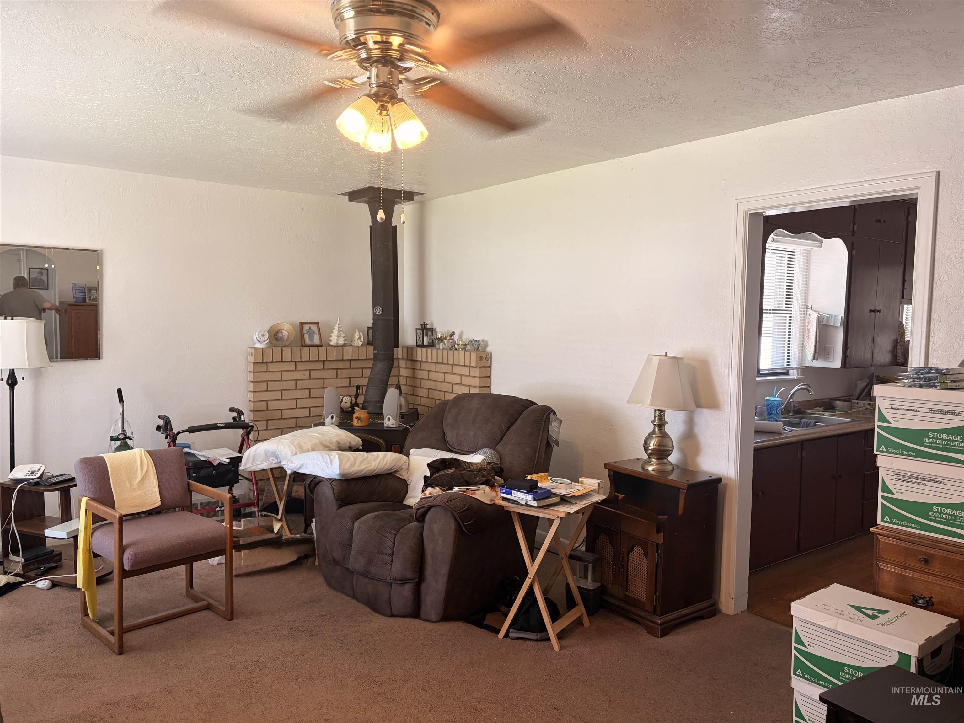 847 Locust Street, Twin Falls, Idaho 83301, 3 Bedrooms, 1.5 Bathrooms, Residential For Sale, Price $265,000,MLS 98989476