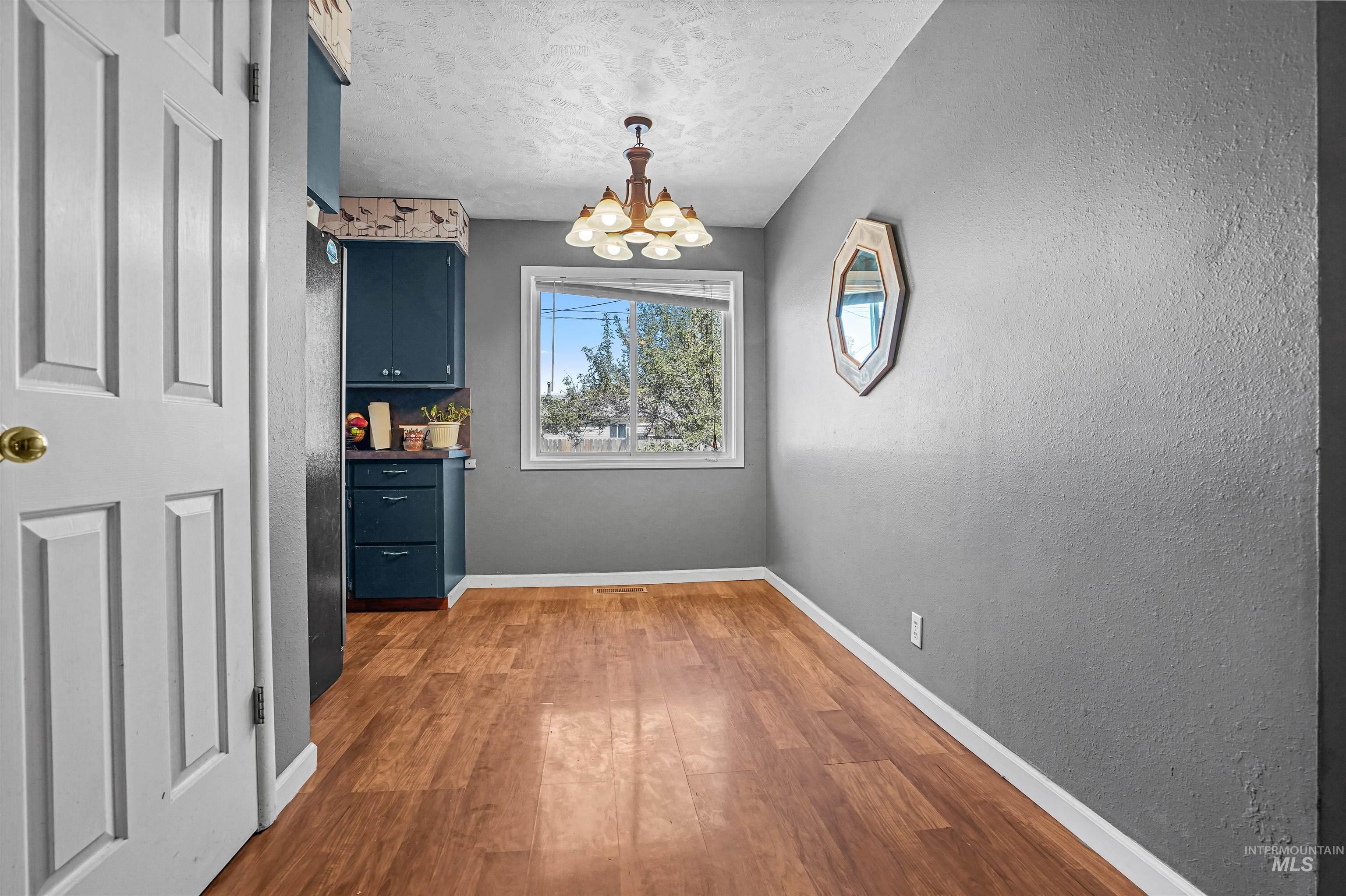 2479 Hansen Ave, Burley, Idaho 83318, 3 Bedrooms, 1 Bathroom, Residential For Sale, Price $285,000,MLS 98989477