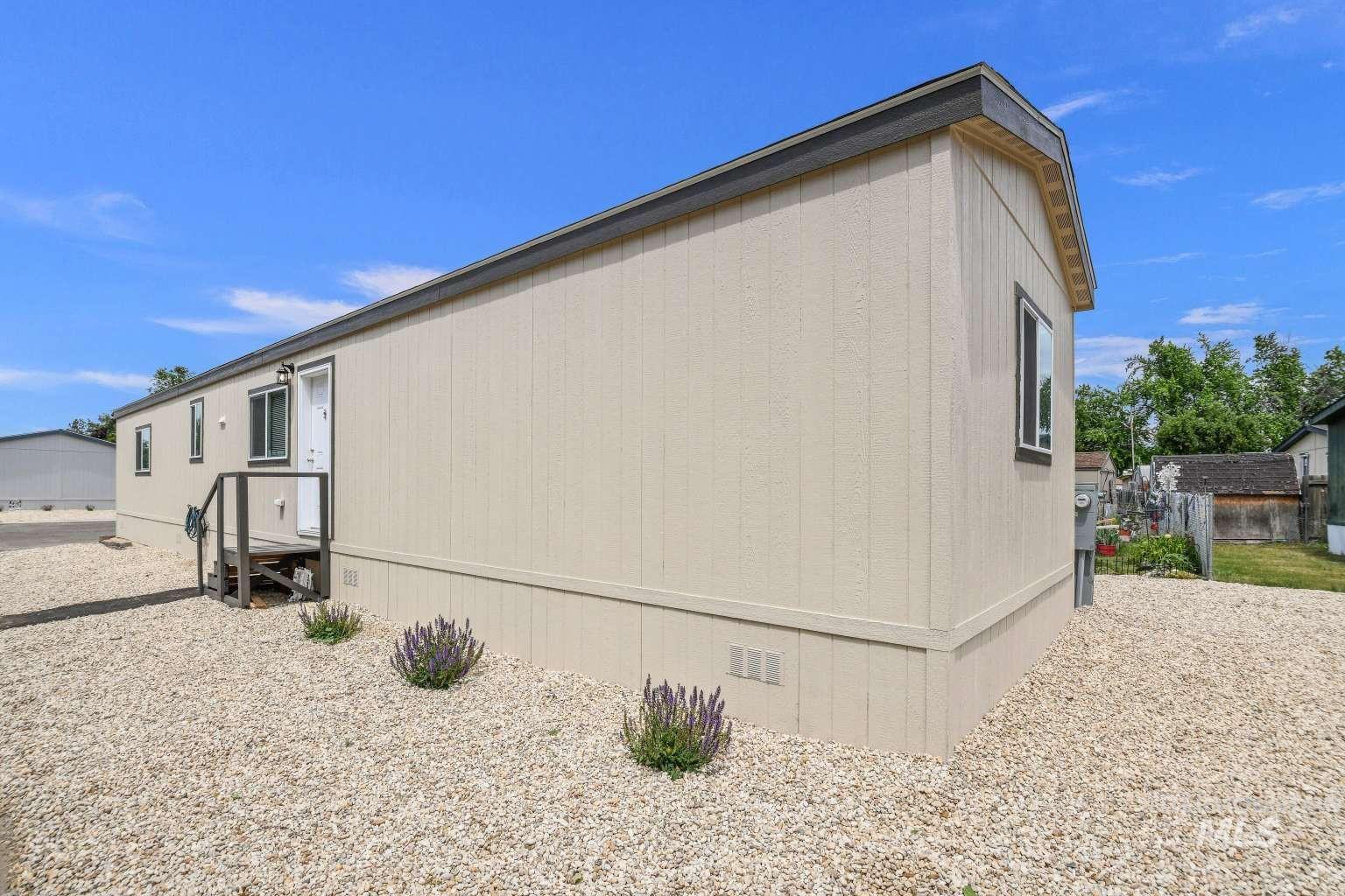 8140 N Andy Ln, Garden City, Idaho 83714, 3 Bedrooms, 2 Bathrooms, Residential For Sale, Price $130,000, 98989480