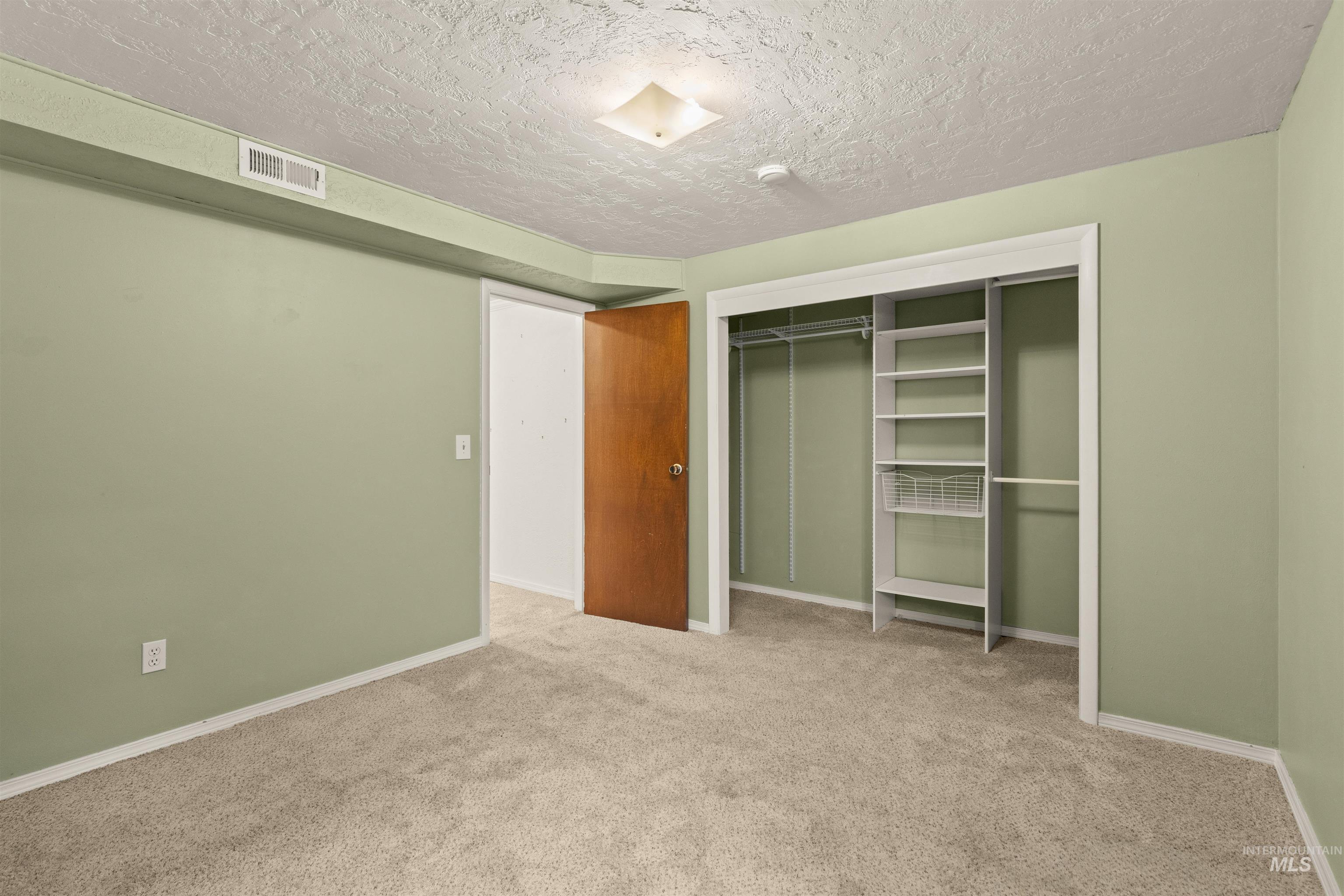 1122 Linden Dr, Lewiston, Idaho 83501, 3 Bedrooms, 2 Bathrooms, Residential For Sale, Price $399,900,MLS 98989482