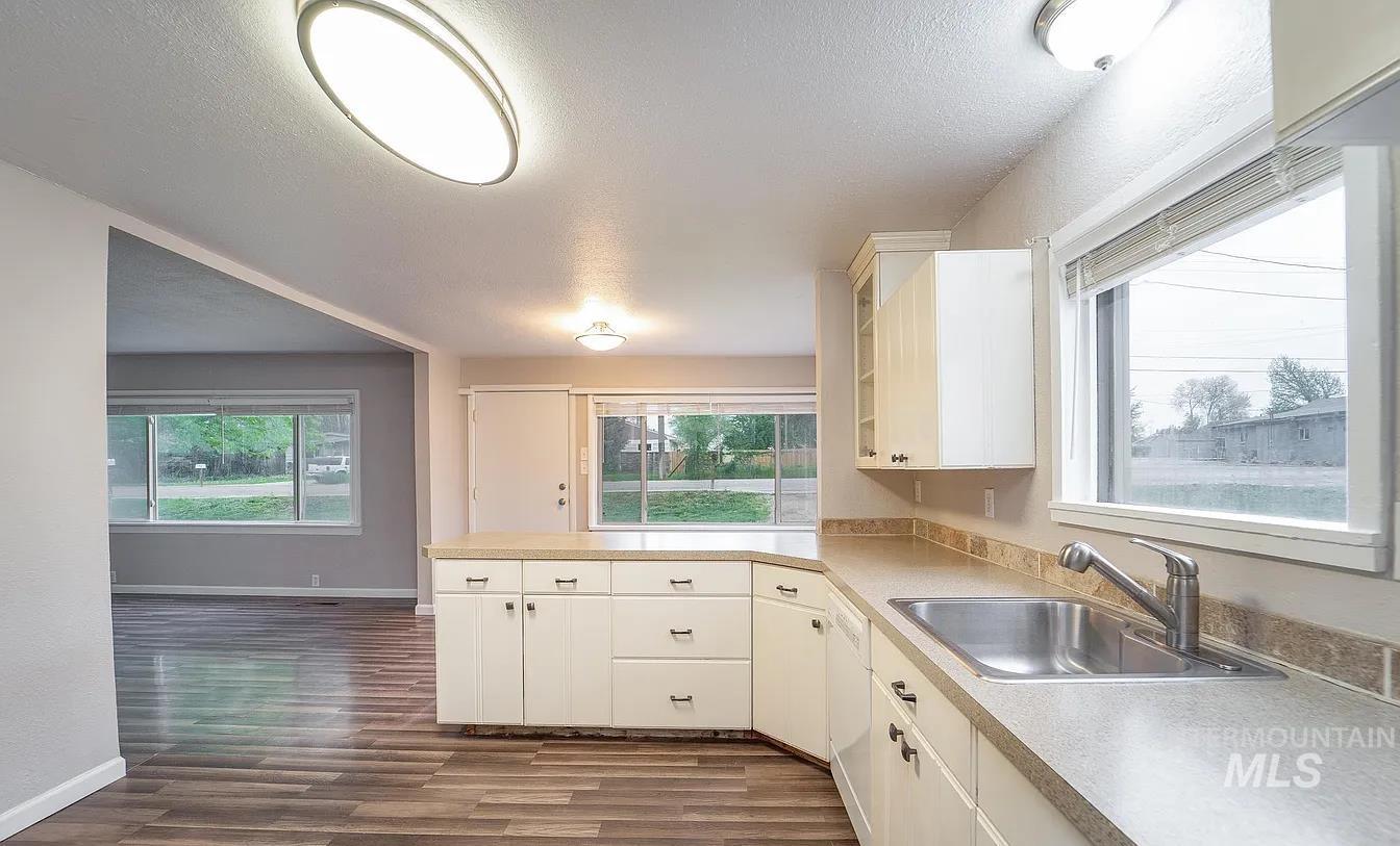 1103 11th Ave N, Nampa, Idaho 83687, 3 Bedrooms, 1.5 Bathrooms, Residential For Sale, Price $449,900,MLS 98989483