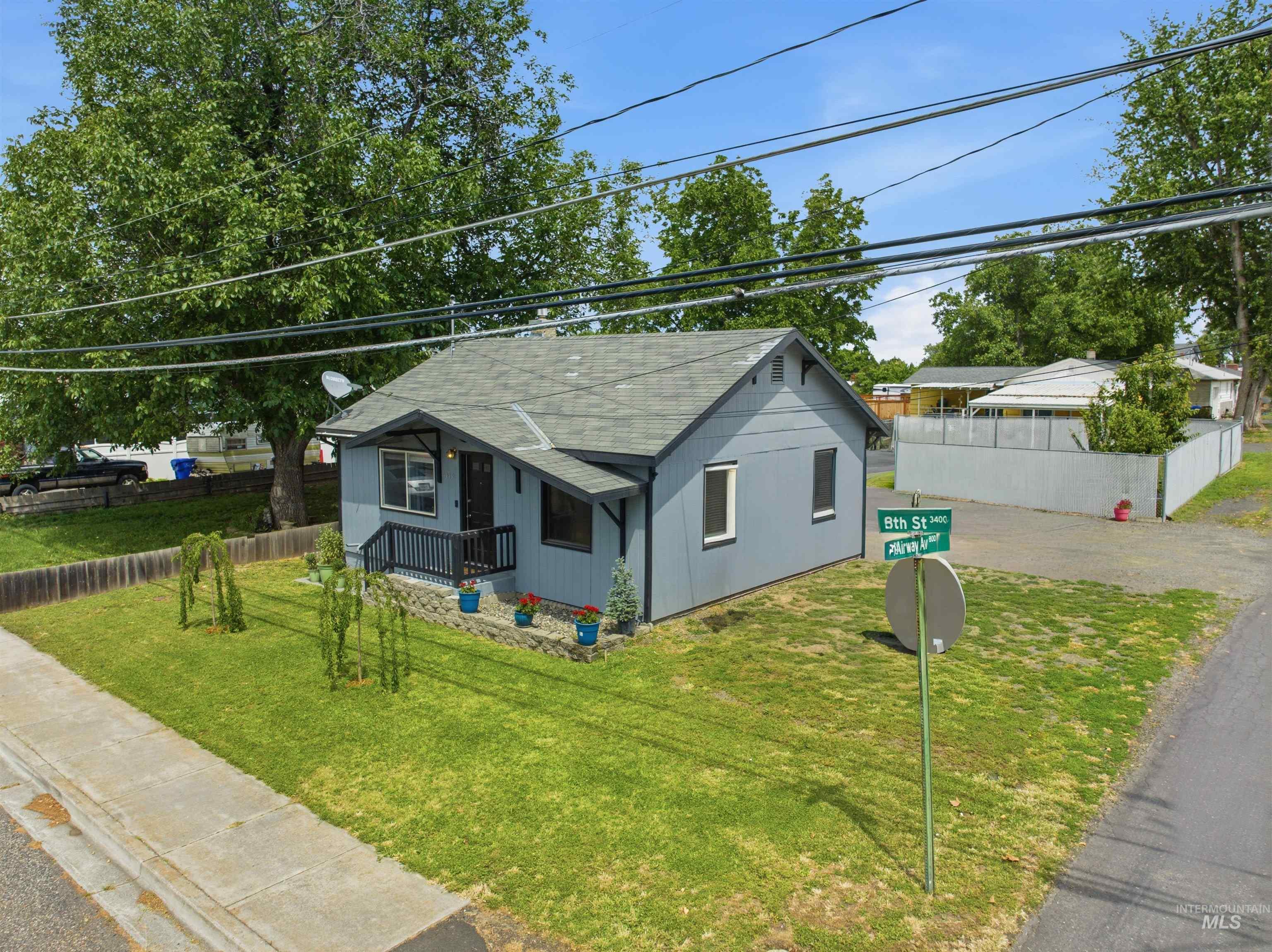 3419 8th St, Lewiston, Idaho 83501, 2 Bedrooms, 1 Bathroom, Residential For Sale, Price $315,000,MLS 98989488