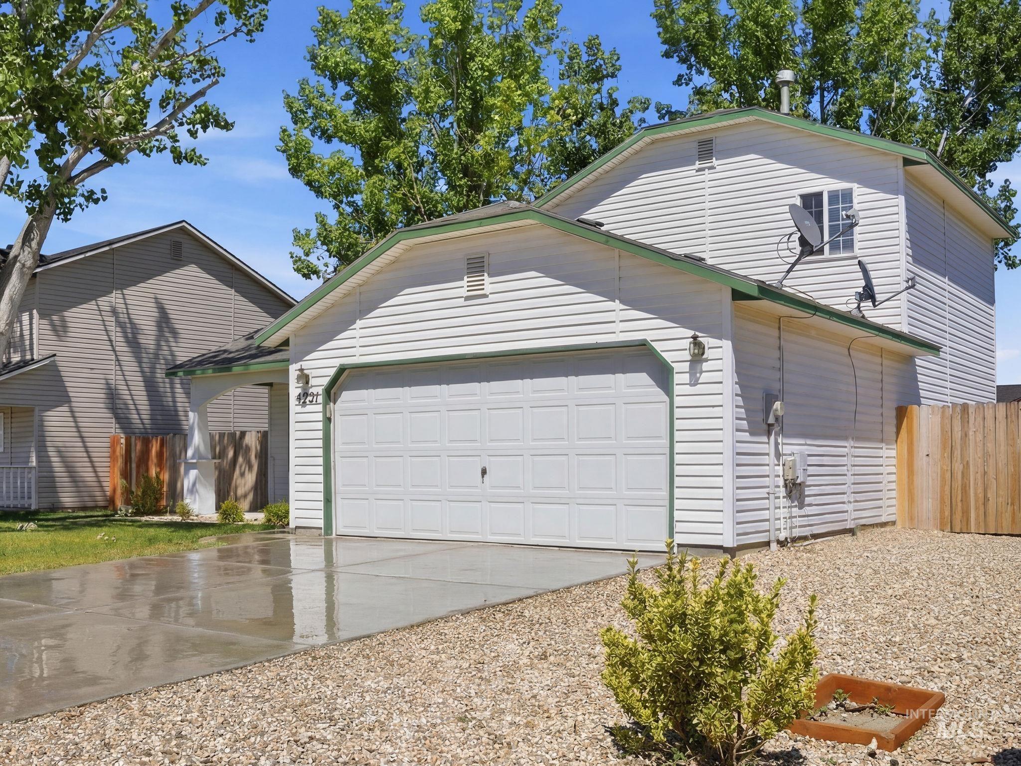 4721 Pioneer Ave, Caldwell, Idaho 83607, 3 Bedrooms, 2 Bathrooms, Residential For Sale, Price $335,000,MLS 98989489