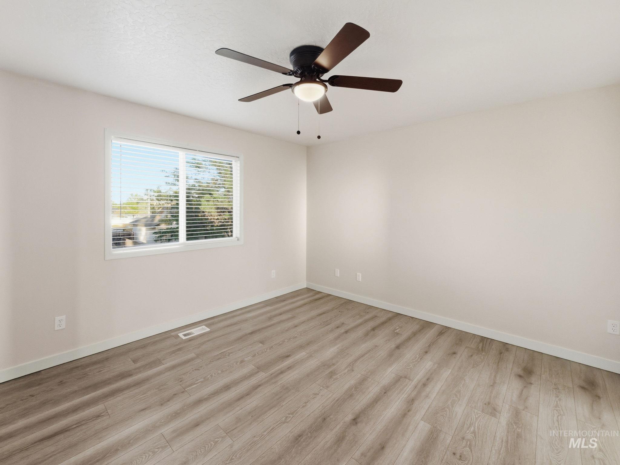 4721 Pioneer Ave, Caldwell, Idaho 83607, 3 Bedrooms, 2 Bathrooms, Residential For Sale, Price $335,000,MLS 98989489