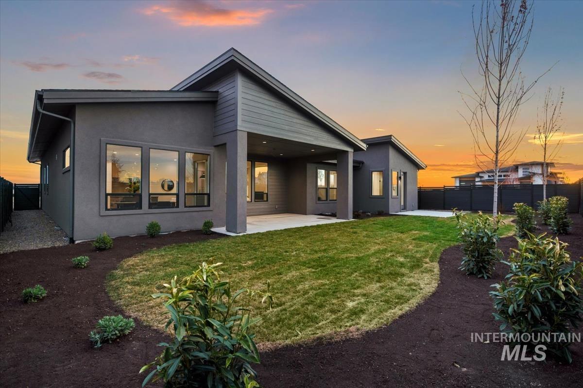 7290 W Bed Mill St, Eagle, Idaho 83616, 3 Bedrooms, 2.5 Bathrooms, Residential For Sale, Price $974,900,MLS 98989491