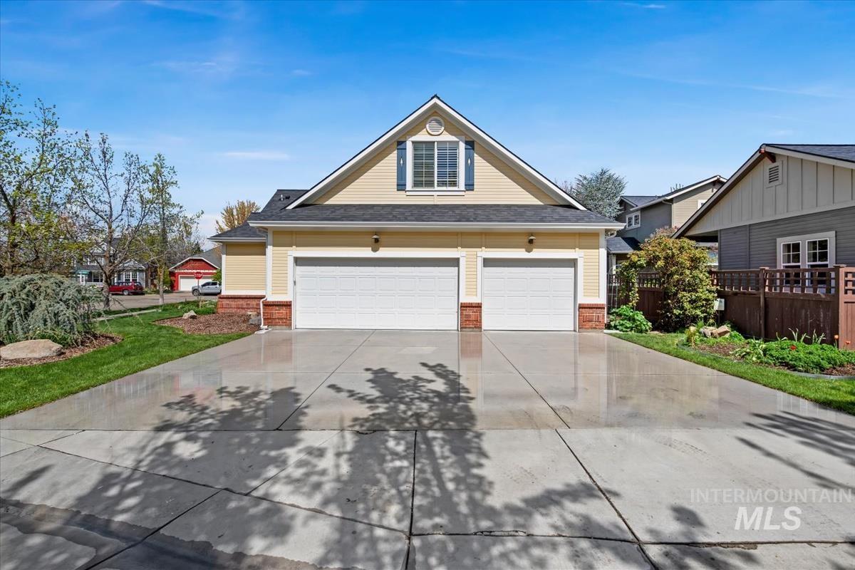 13480 N 2nd Ave, Boise, Idaho 83714, 4 Bedrooms, 2.5 Bathrooms, Residential For Sale, Price $749,000, 98989496