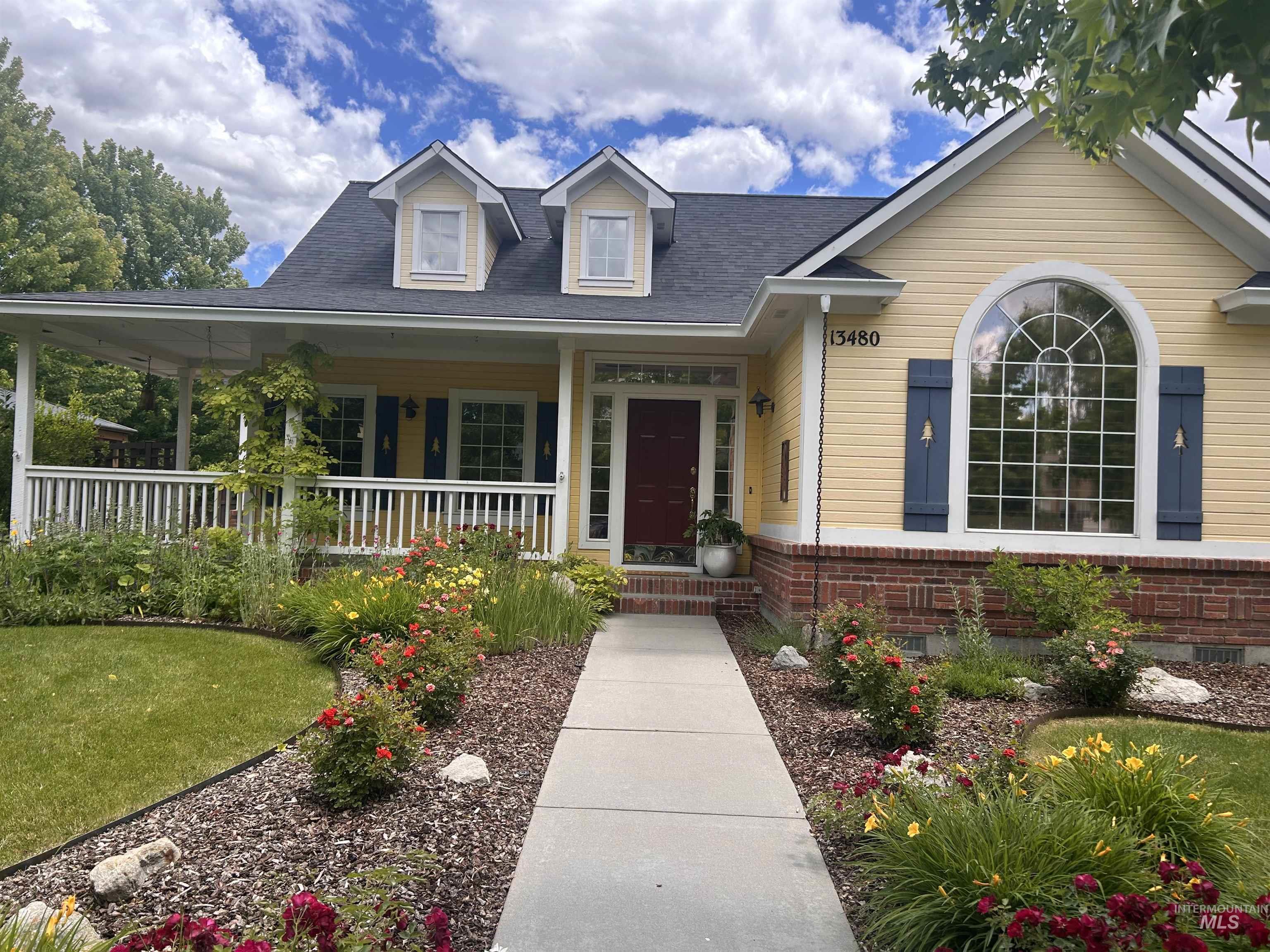 13480 N 2nd Ave, Boise, Idaho 83714, 4 Bedrooms, 2.5 Bathrooms, Residential For Sale, Price $749,000, 98989496