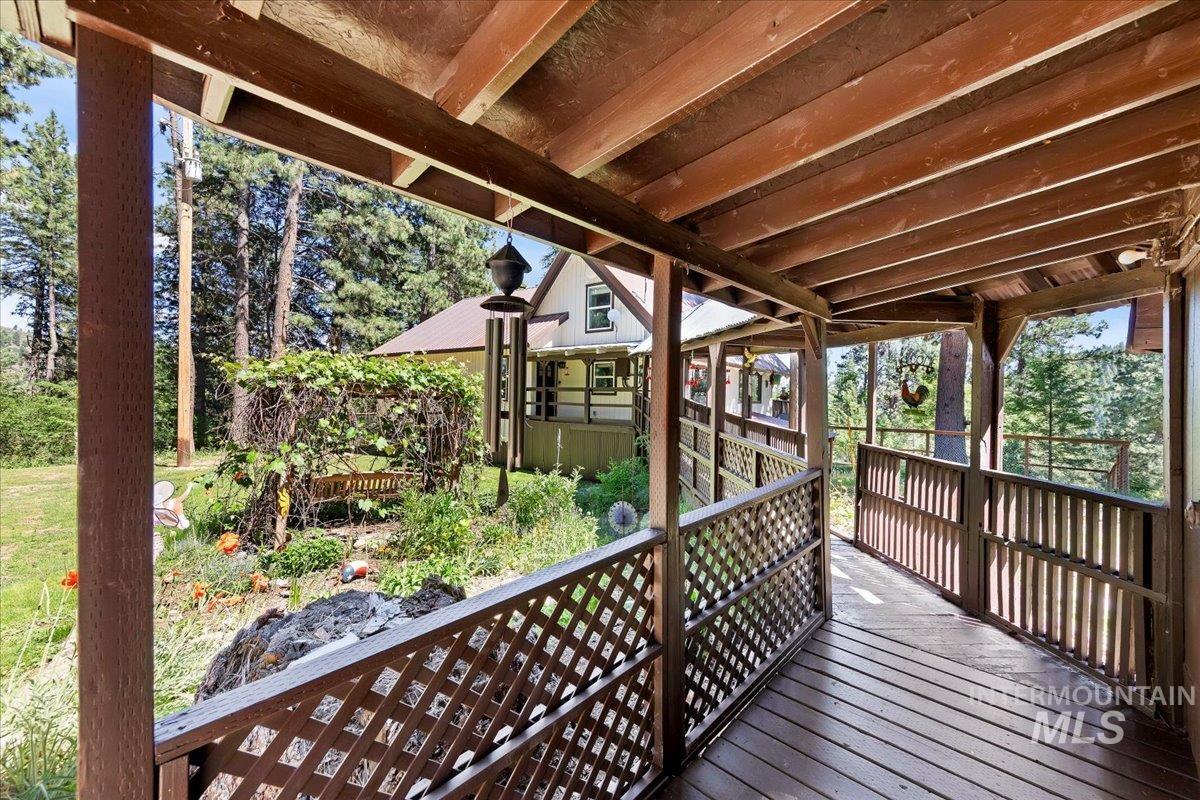 5 Wonacott Way, Boise, Idaho 83716, 4 Bedrooms, 2 Bathrooms, Residential For Sale, Price $625,000,MLS 98989497