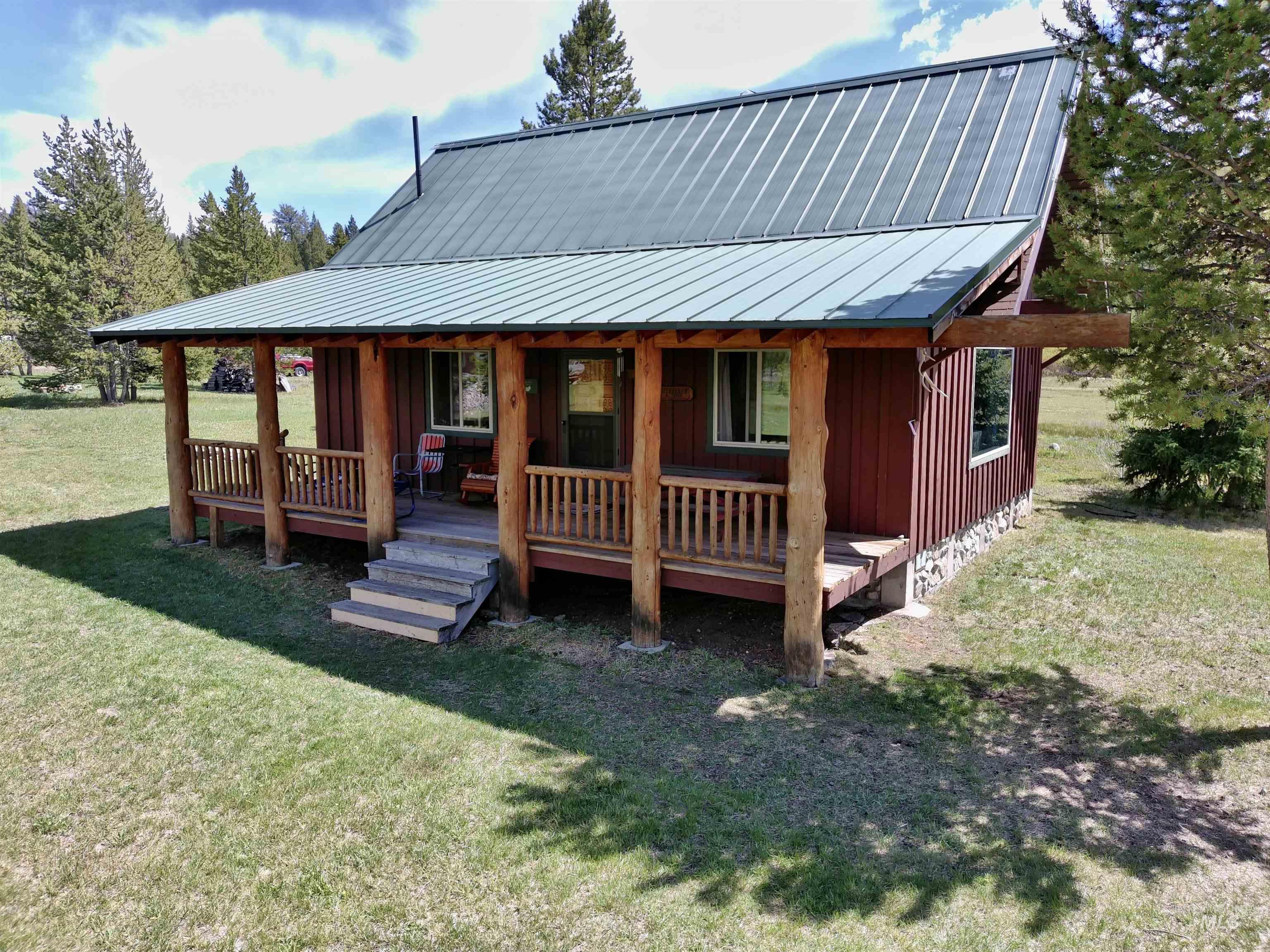 72 Fisher Creek Loop, Stanley, Idaho 83278, 3 Bedrooms, 1.5 Bathrooms, Residential For Sale, Price $1,050,000,MLS 98989500