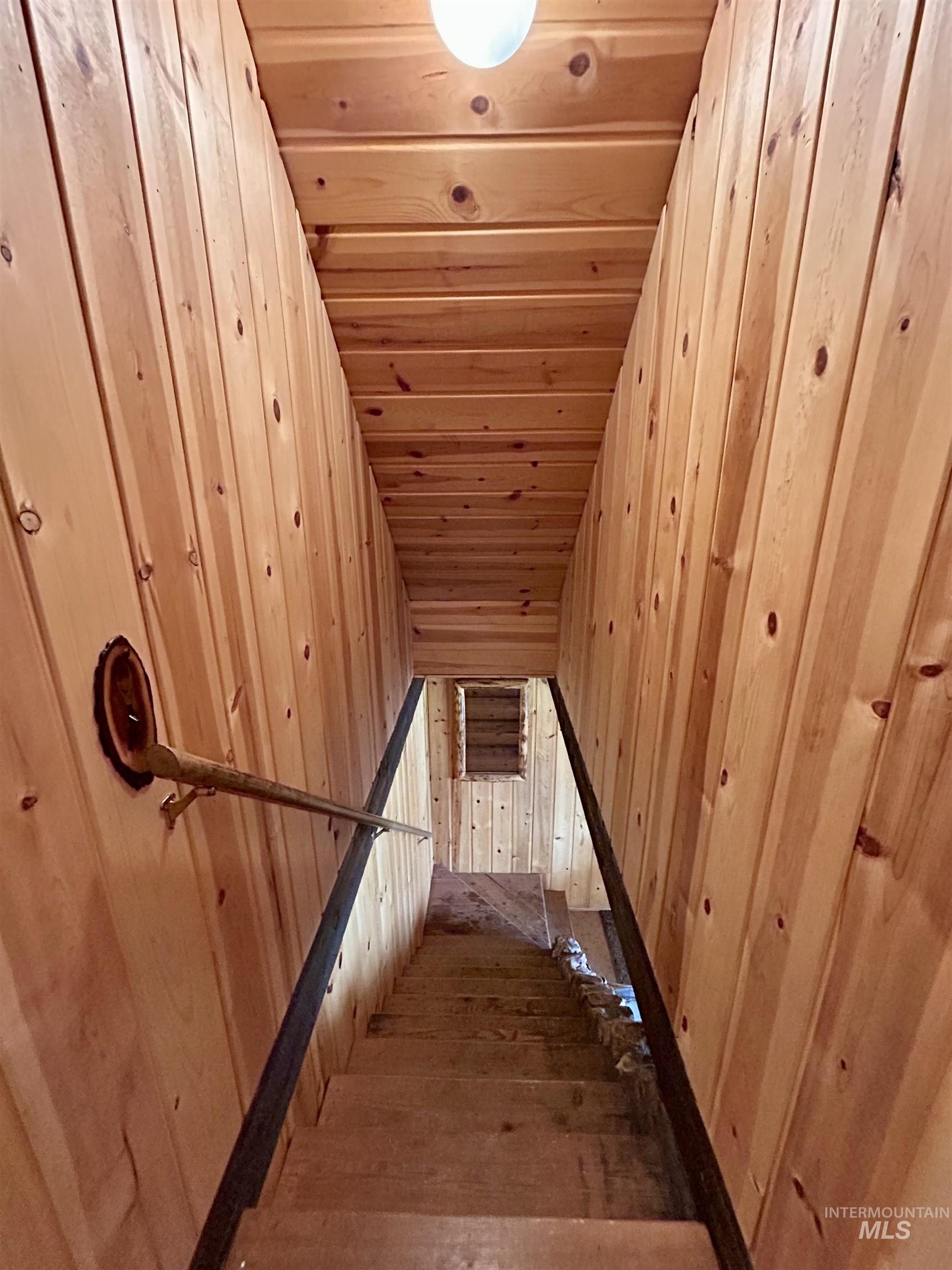 72 Fisher Creek Loop, Stanley, Idaho 83278, 3 Bedrooms, 1.5 Bathrooms, Residential For Sale, Price $1,050,000,MLS 98989500
