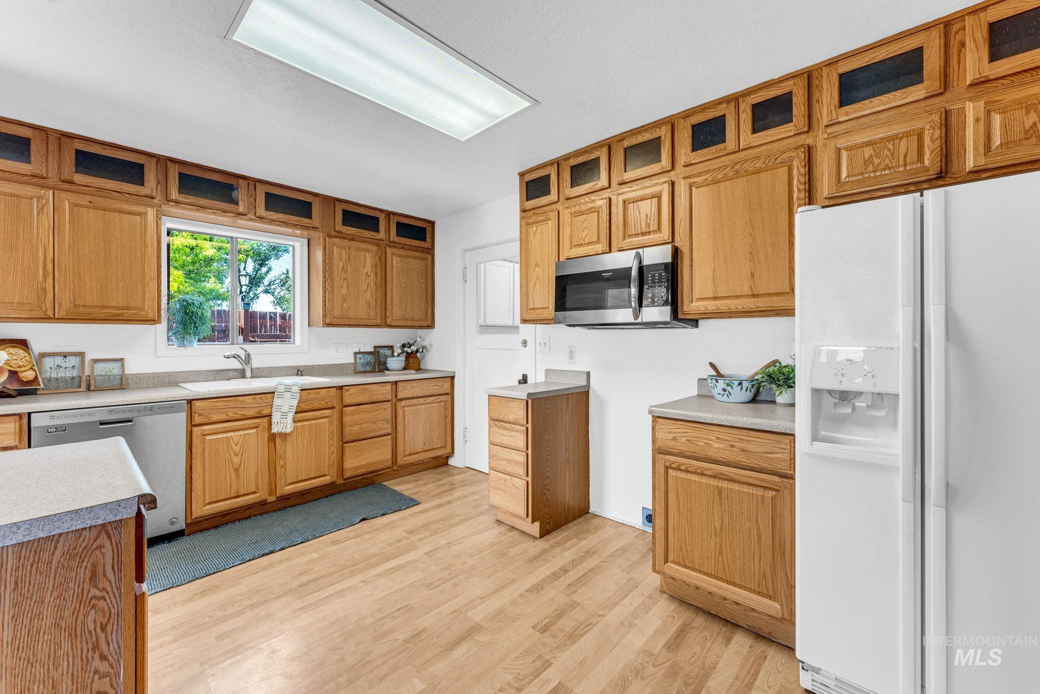 476 E 200 S, Jerome, Idaho 83338, 3 Bedrooms, 2 Bathrooms, Residential For Sale, Price $535,000,MLS 98989504