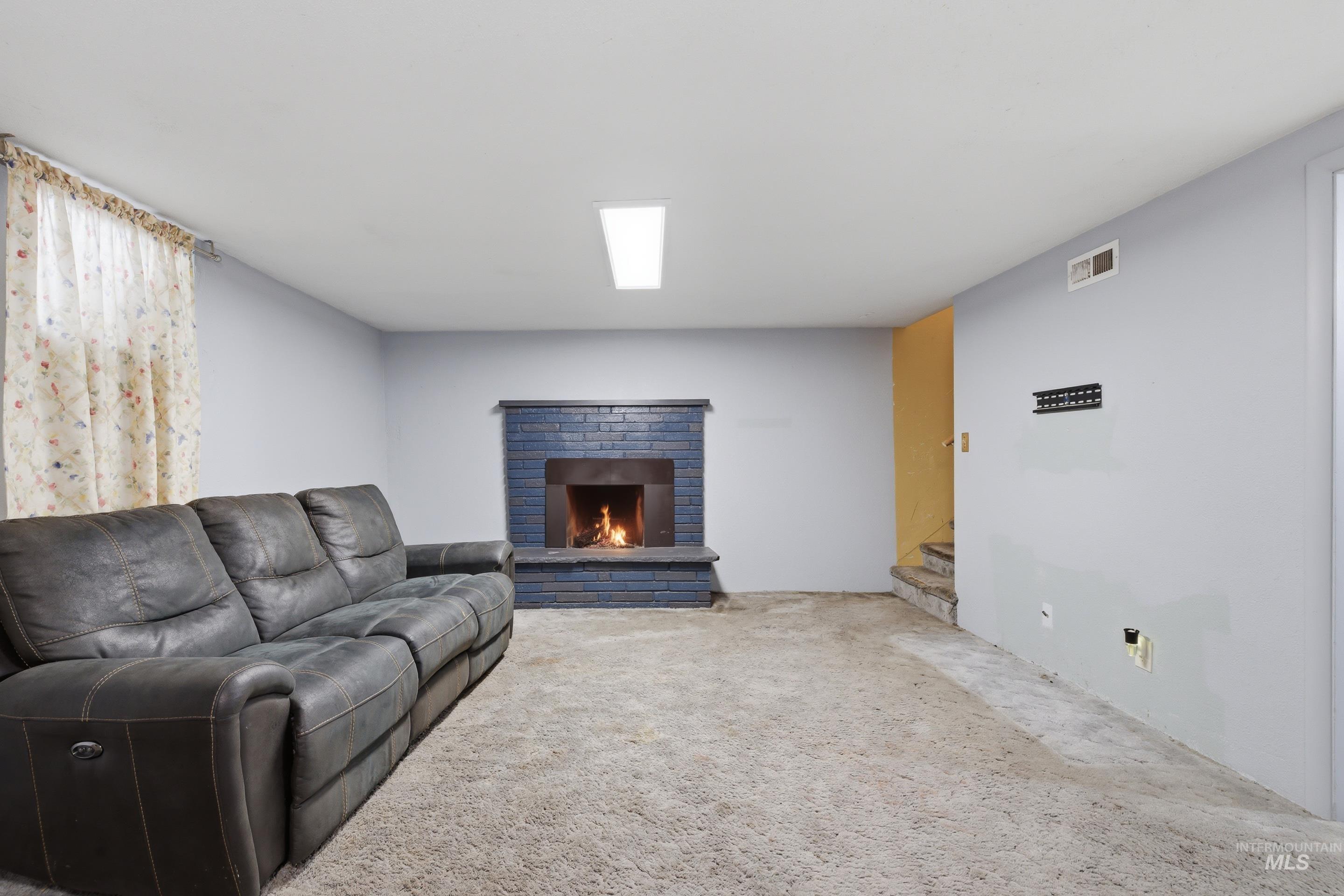 3701 N Woody Drive, Boise, Idaho 83714, 4 Bedrooms, 2 Bathrooms, Residential For Sale, Price $444,900,MLS 98989508