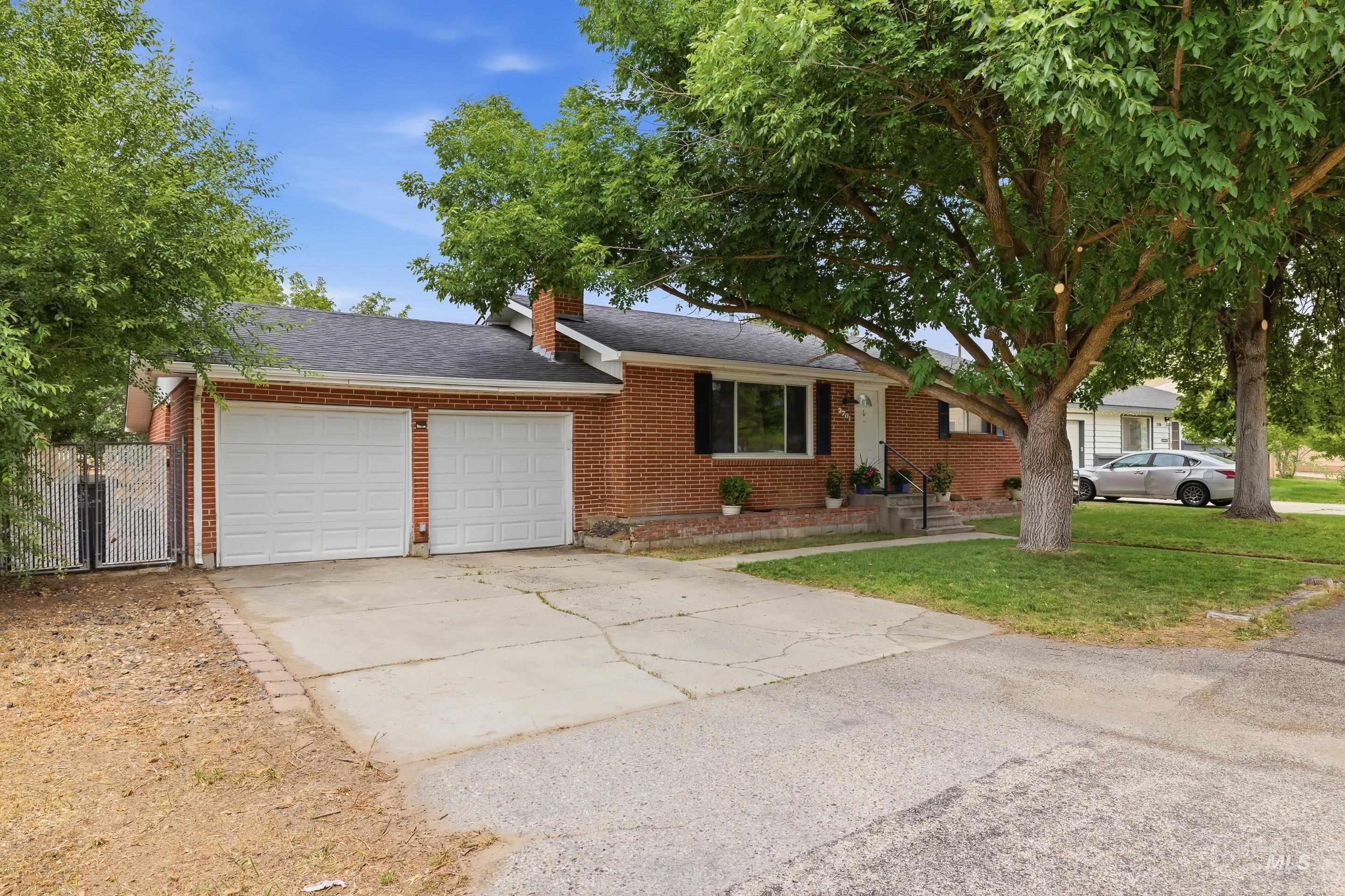 3701 N Woody Drive, Boise, Idaho 83714, 4 Bedrooms, 2 Bathrooms, Residential For Sale, Price $444,900,MLS 98989508