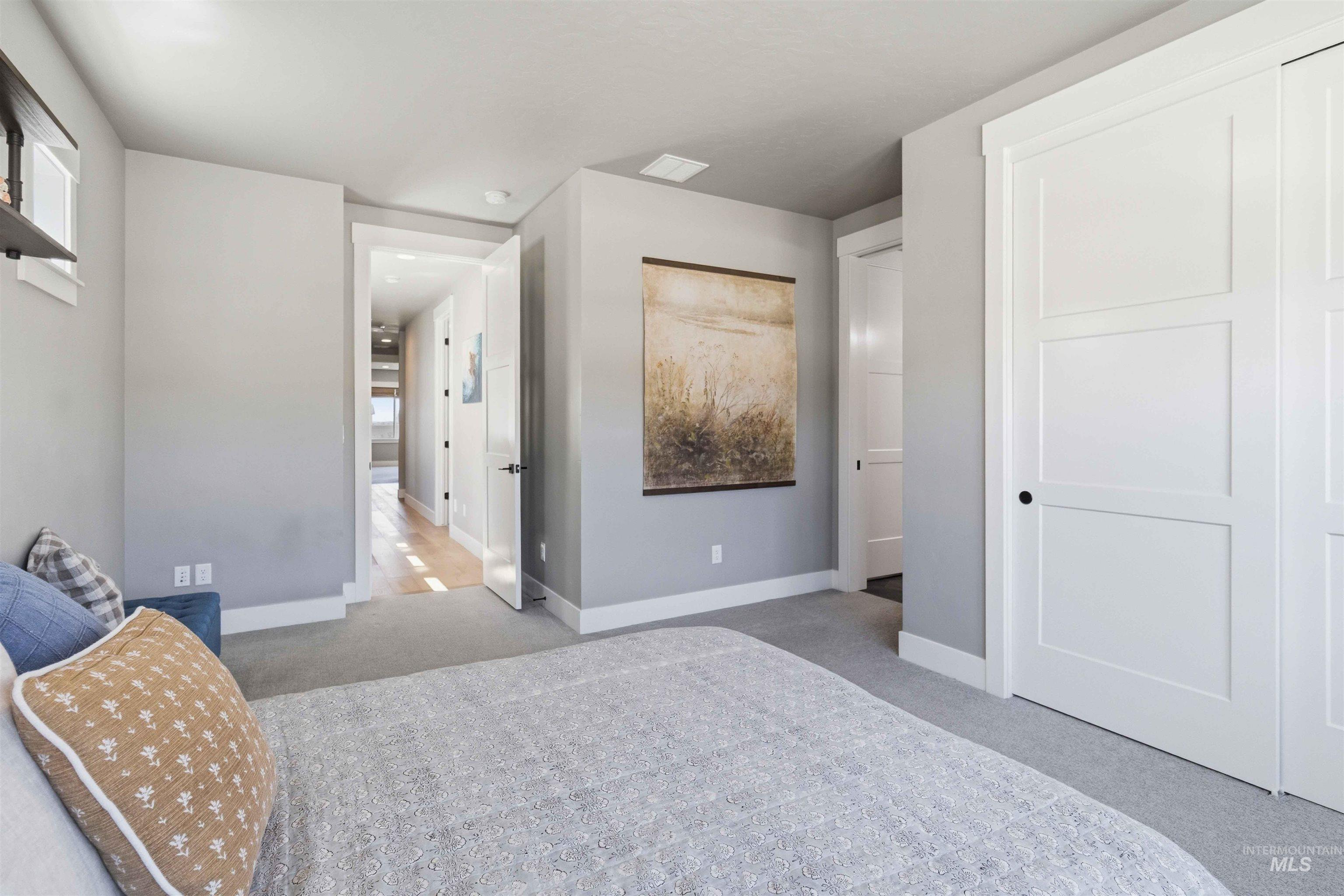 11285 W Threadgrass St, Star, Idaho 83669, 3 Bedrooms, 2.5 Bathrooms, Residential For Sale, Price $725,000,MLS 98989509